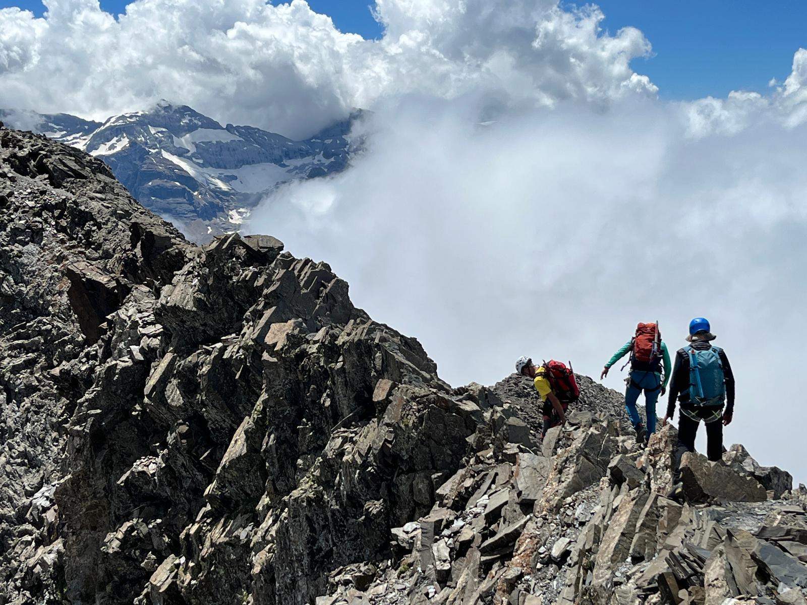 En la cresta hacia La Munia.