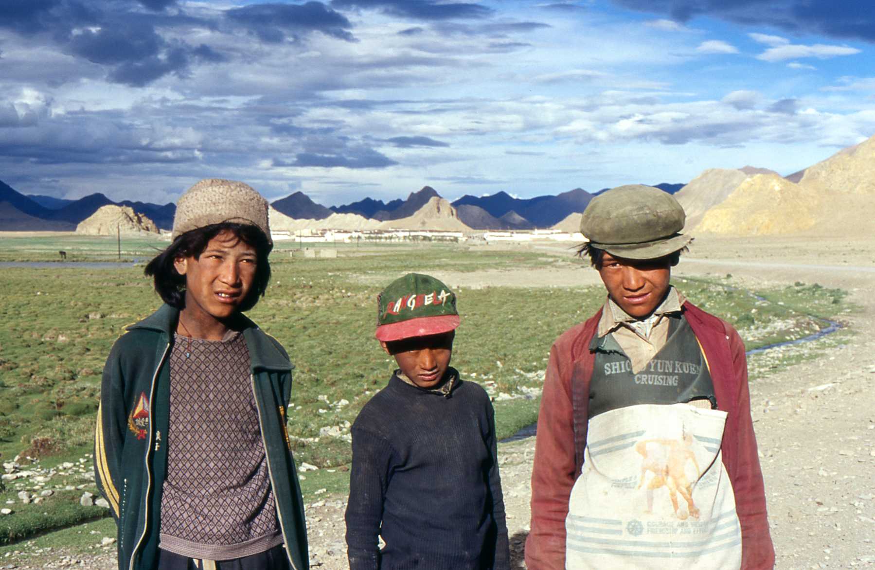 Unos niños en el Tibet.