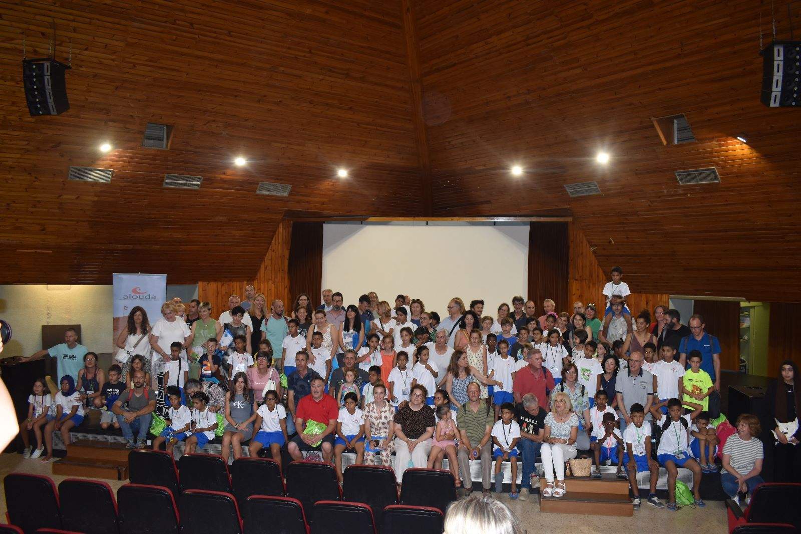 Recepción a los niños saharauis por Alouda