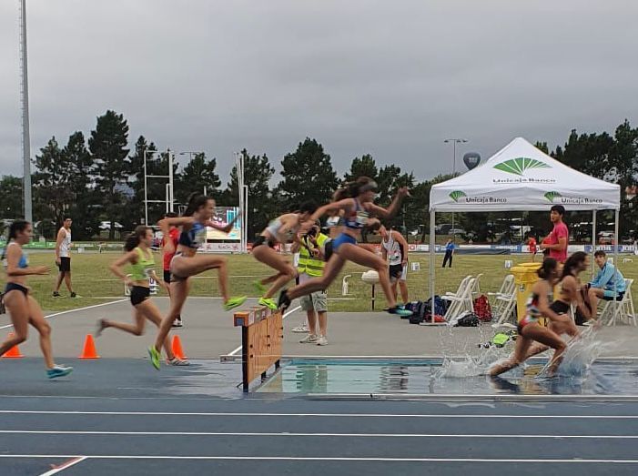 Leire Ramón en el 2.000 obstáculos