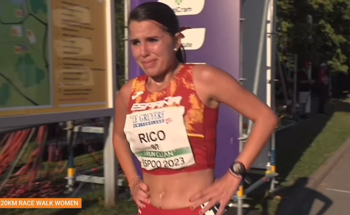 Lágrimas de felicidad y sufrimiento a la llegada.