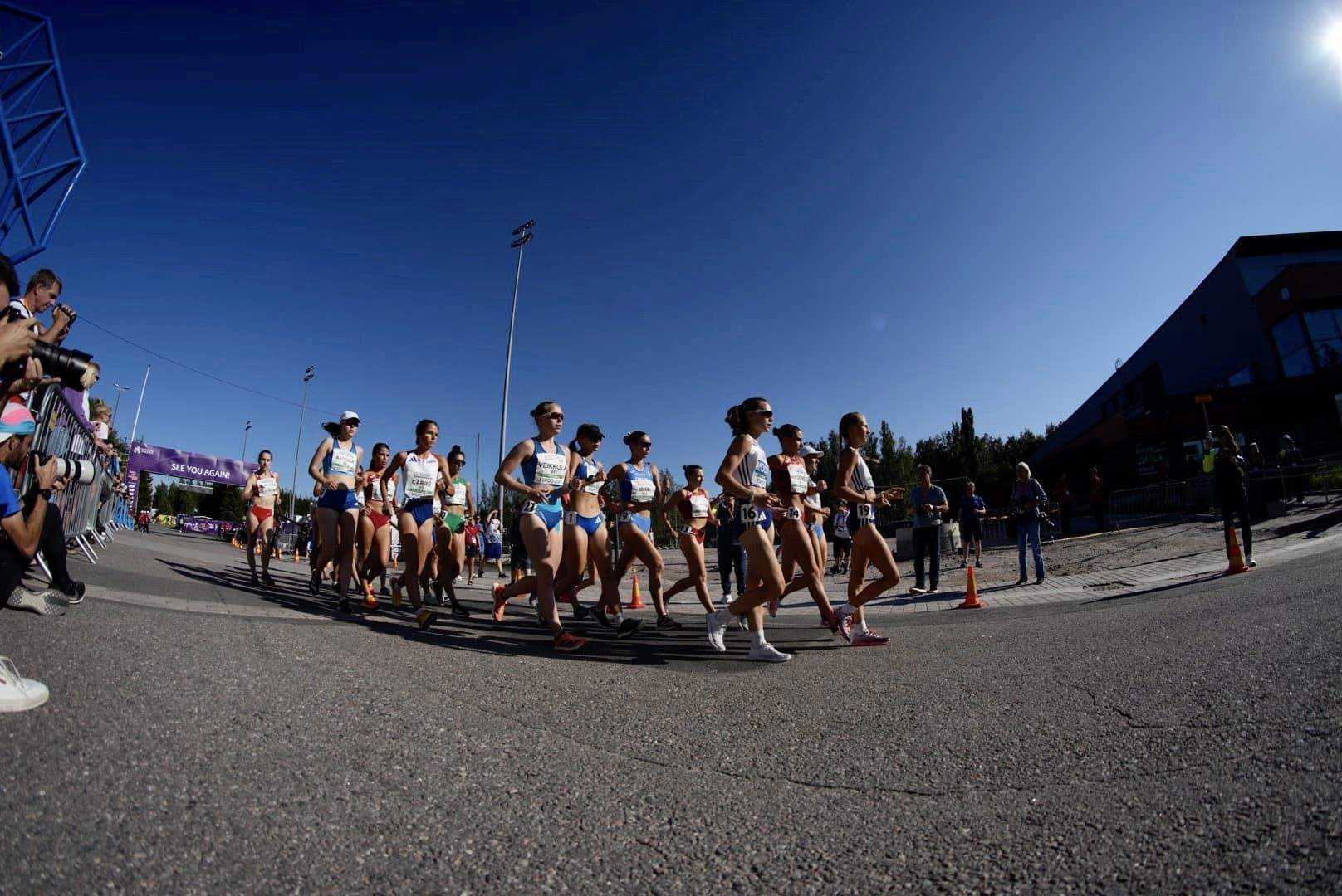 El grupo, en los primeros momentos de la carrera.