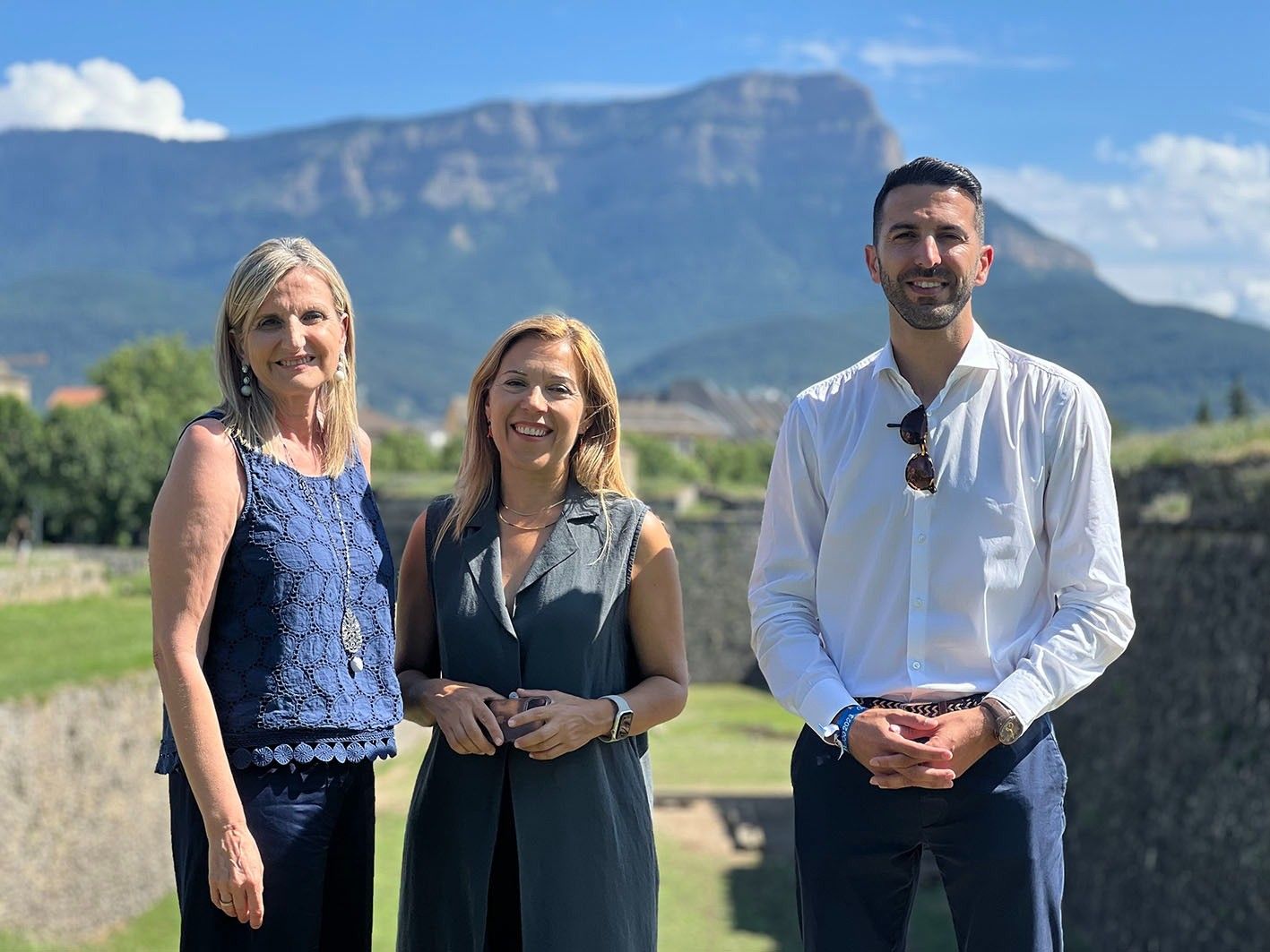 Melania Mur, Ana Alós y David Cregenzán.