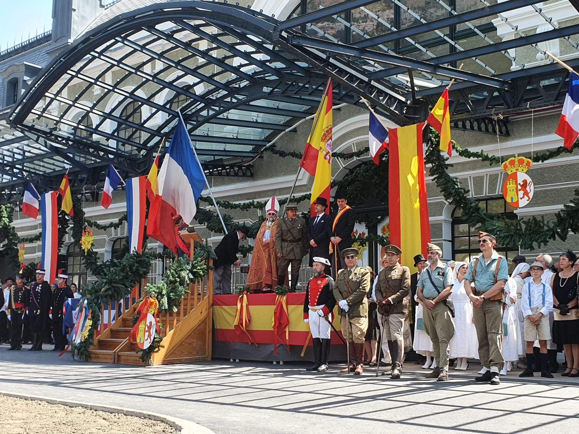 Imagen de la recreación de la inauguración de la estación de Canfranc.