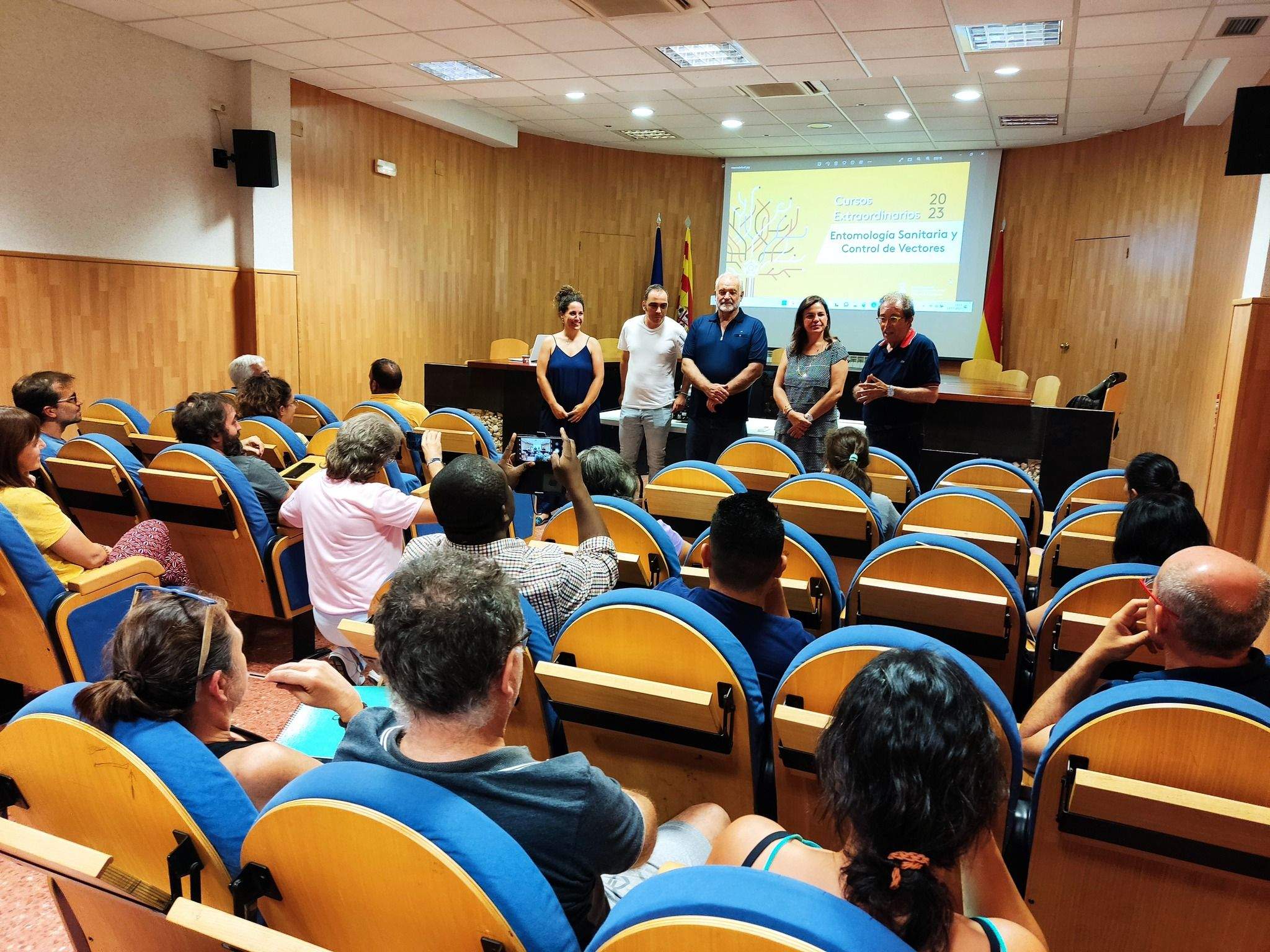 Clausura del Curso de Entomología Sanitaria celebrado en Grañén.