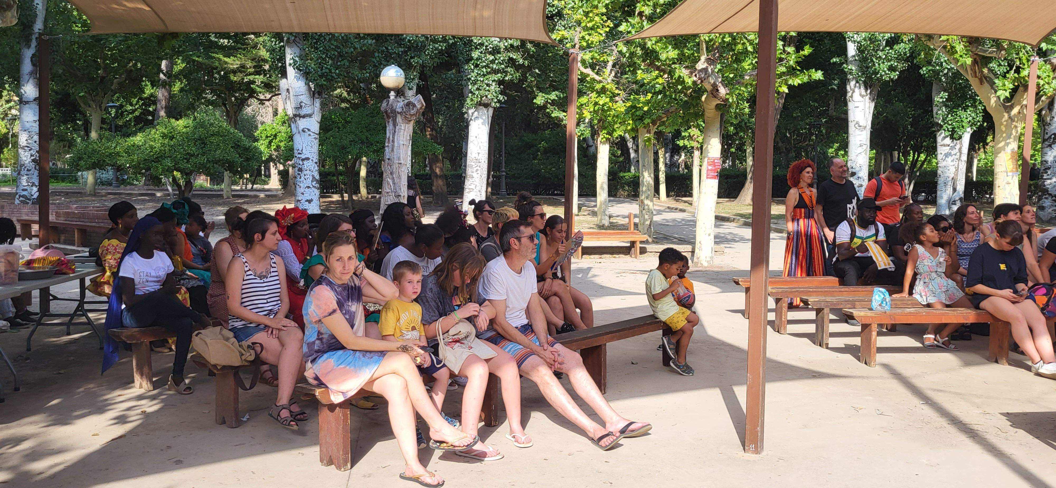 Actuación de Thimbo Samb en el Teatro Griego del parque Miguel Servet.