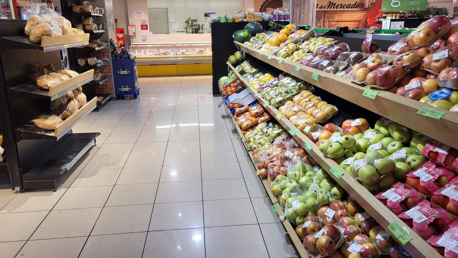 Supermercados Alto Aragón en la calle Zaragoza de Huesca