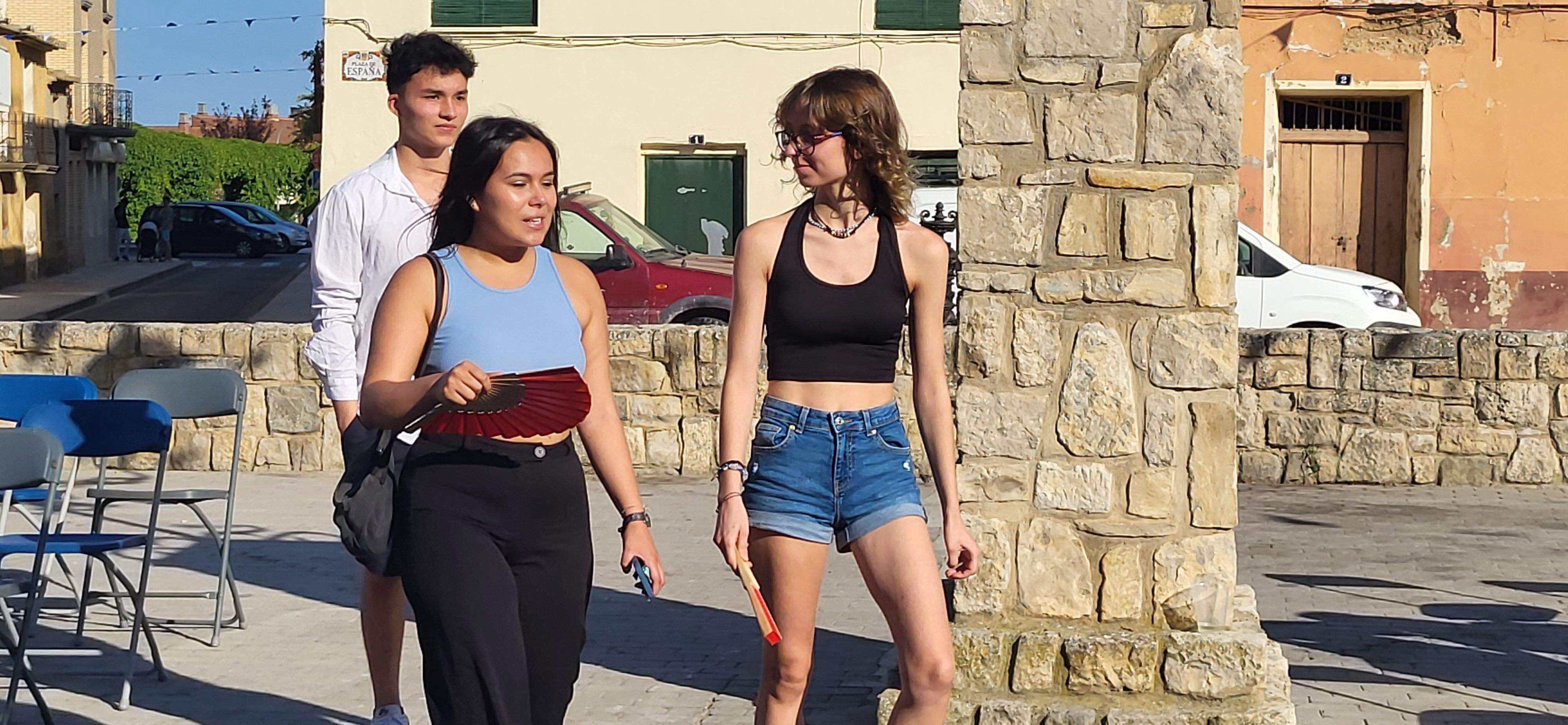 Presentación de los quintos y la entrega de pañoletas a los bebés en Grañén. Foto: Mercedes Manterola