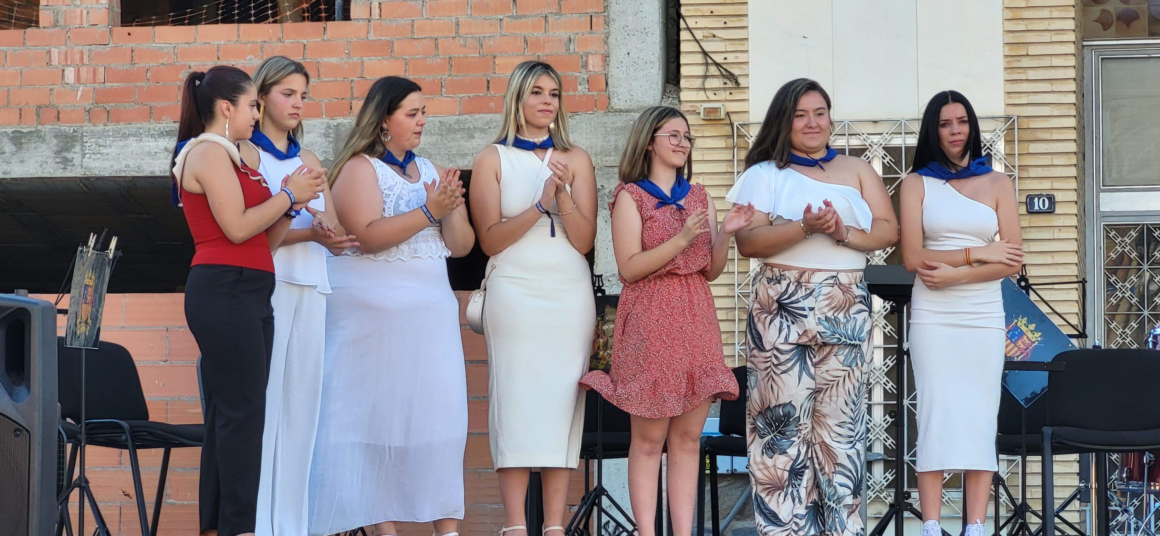 Presentación de los quintos y la entrega de pañoletas a los bebés en Grañén. Foto: Mercedes Manterola