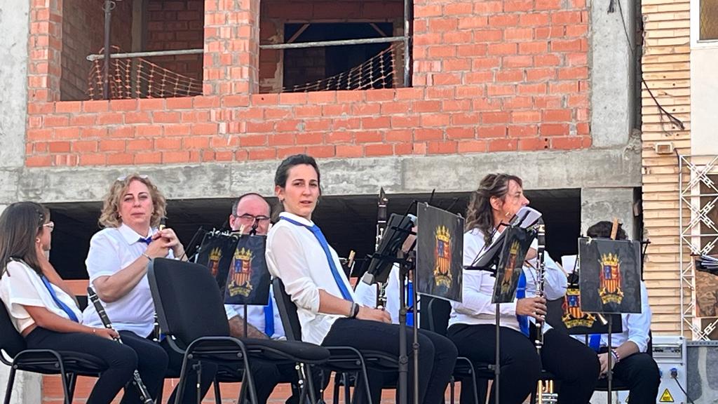 Presentación de los quintos y la entrega de pañoletas a los bebés en Grañén. Foto: Mercedes Manterola