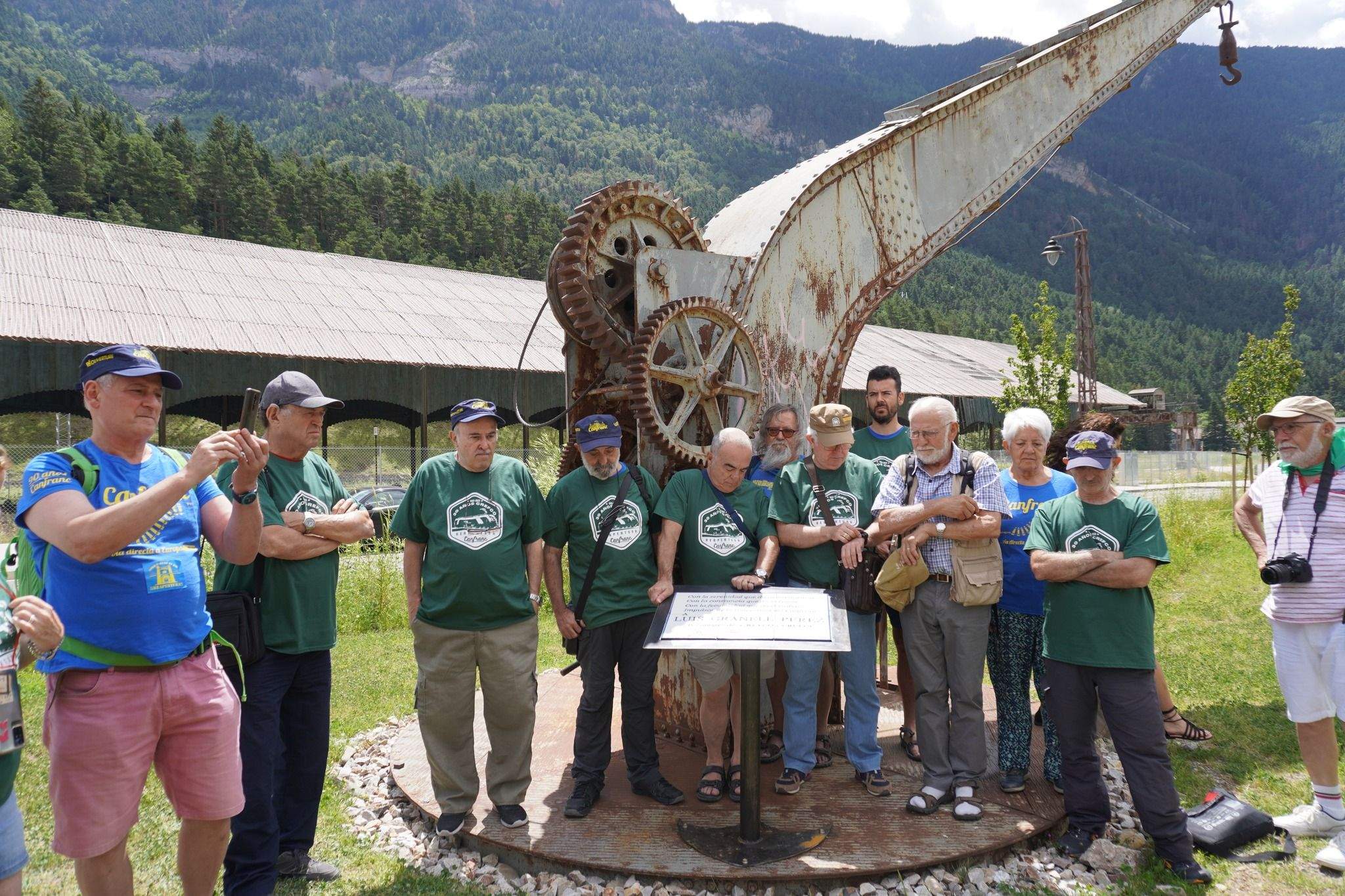Concentración celebrada en Canfranc por la reapertura de la línea internacional.