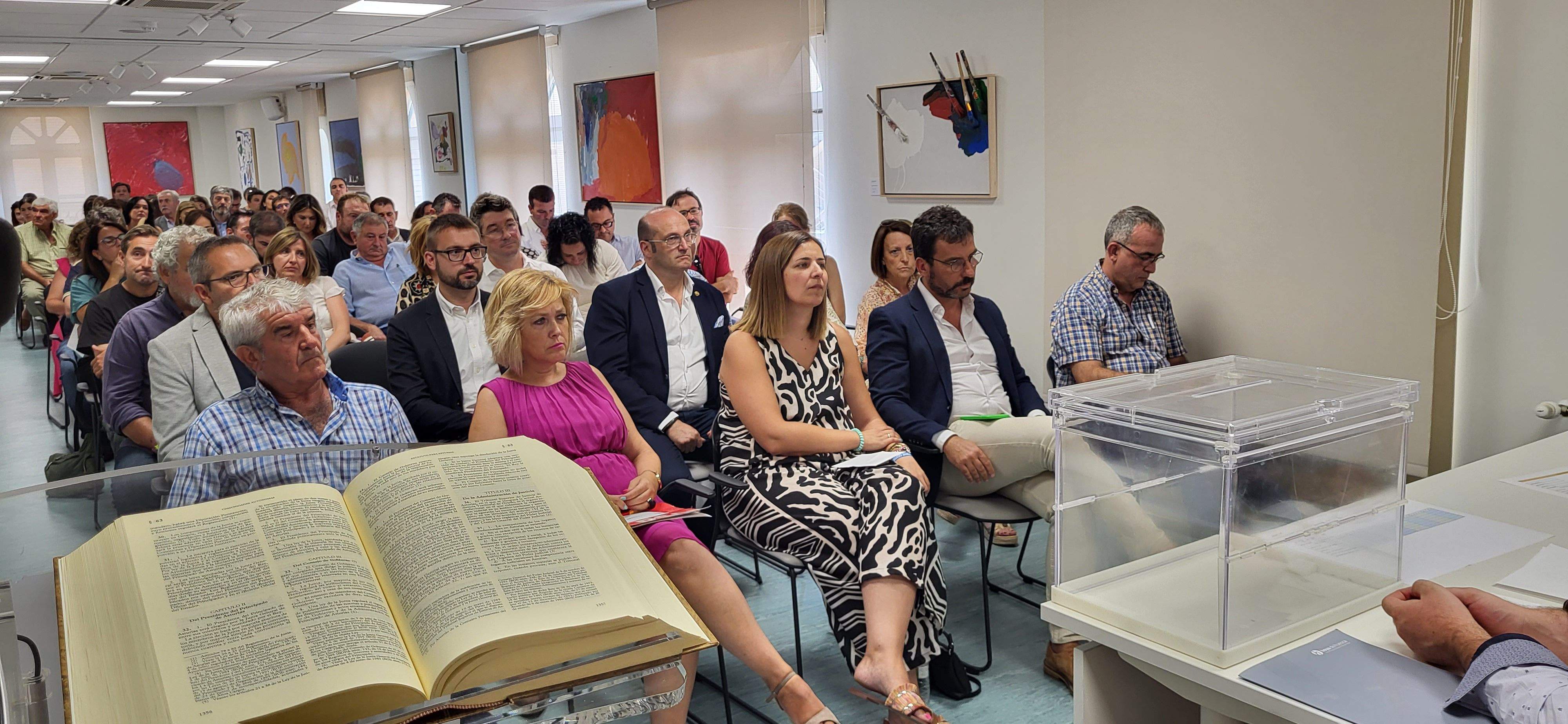 Miembros del Consejo Comarcal de La Hoya de Huesca.