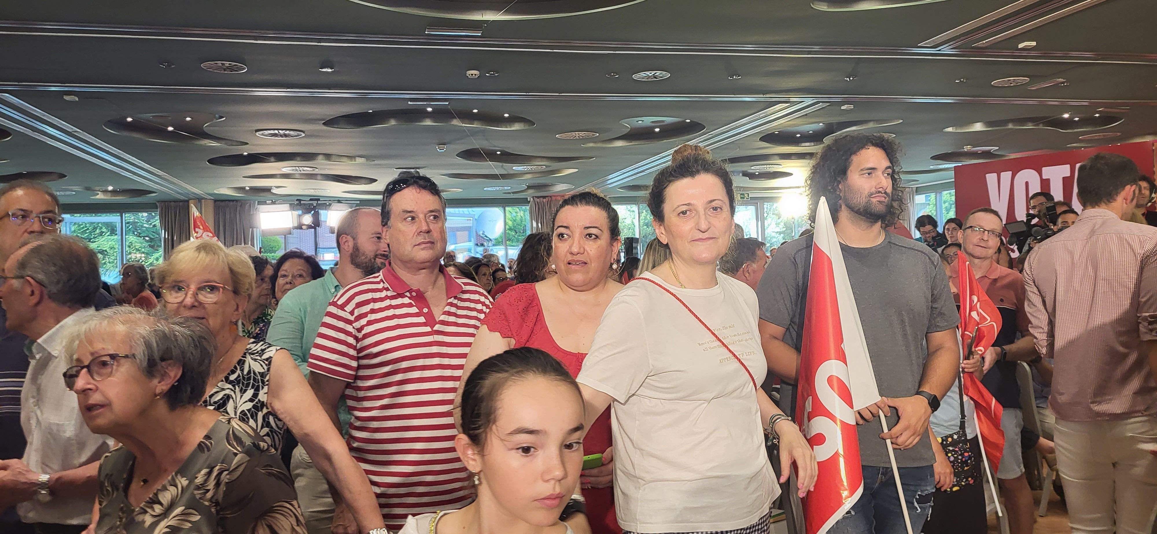 Asistentes al acto central de los socialistas altoaragoneses en Huesca. Foto: Mercedes Manterola