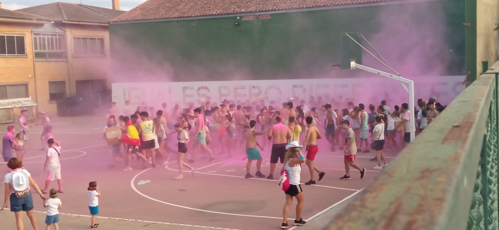 Comienzan las fiestas de Grañén en honor a Santiago Apóstol.  Foto Raúl Rivarés
