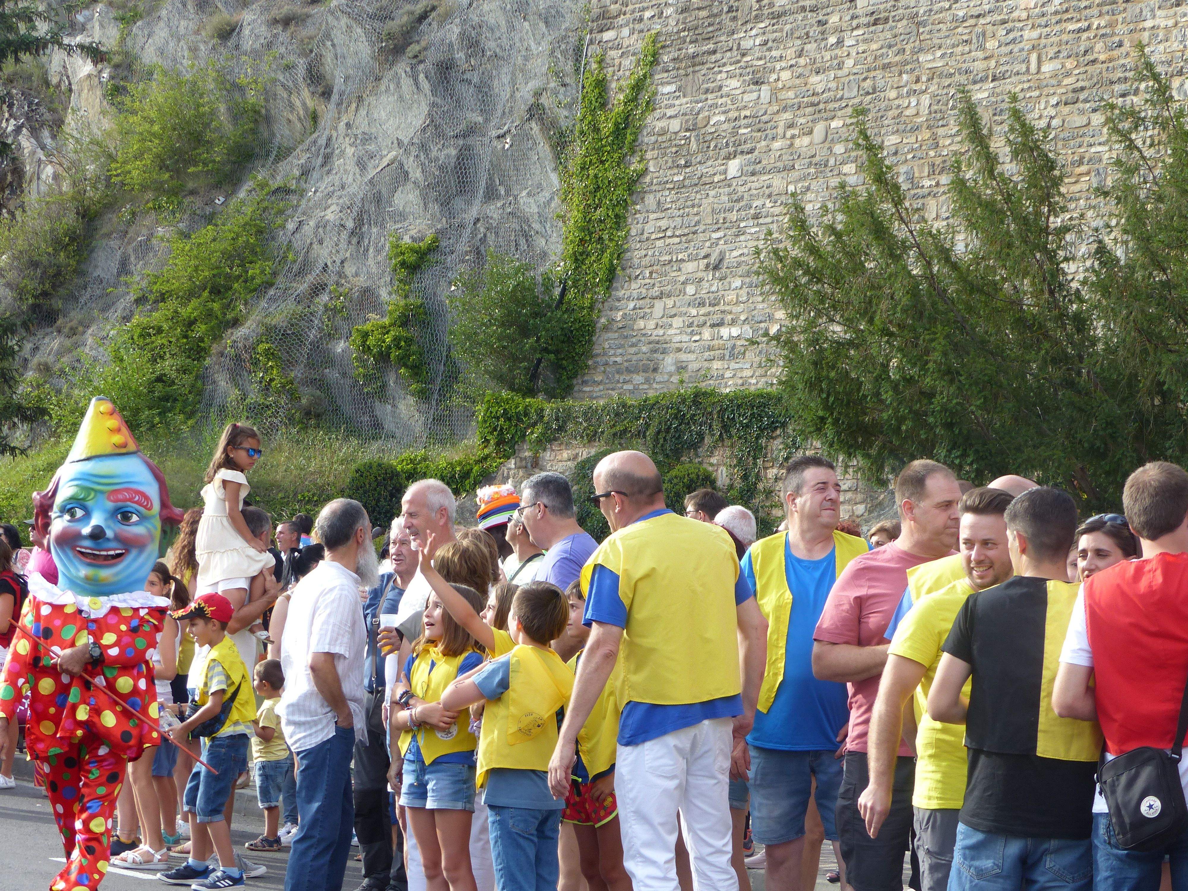 Inicio de las fiestas de Santiago 2023 en Sabiñánigo.