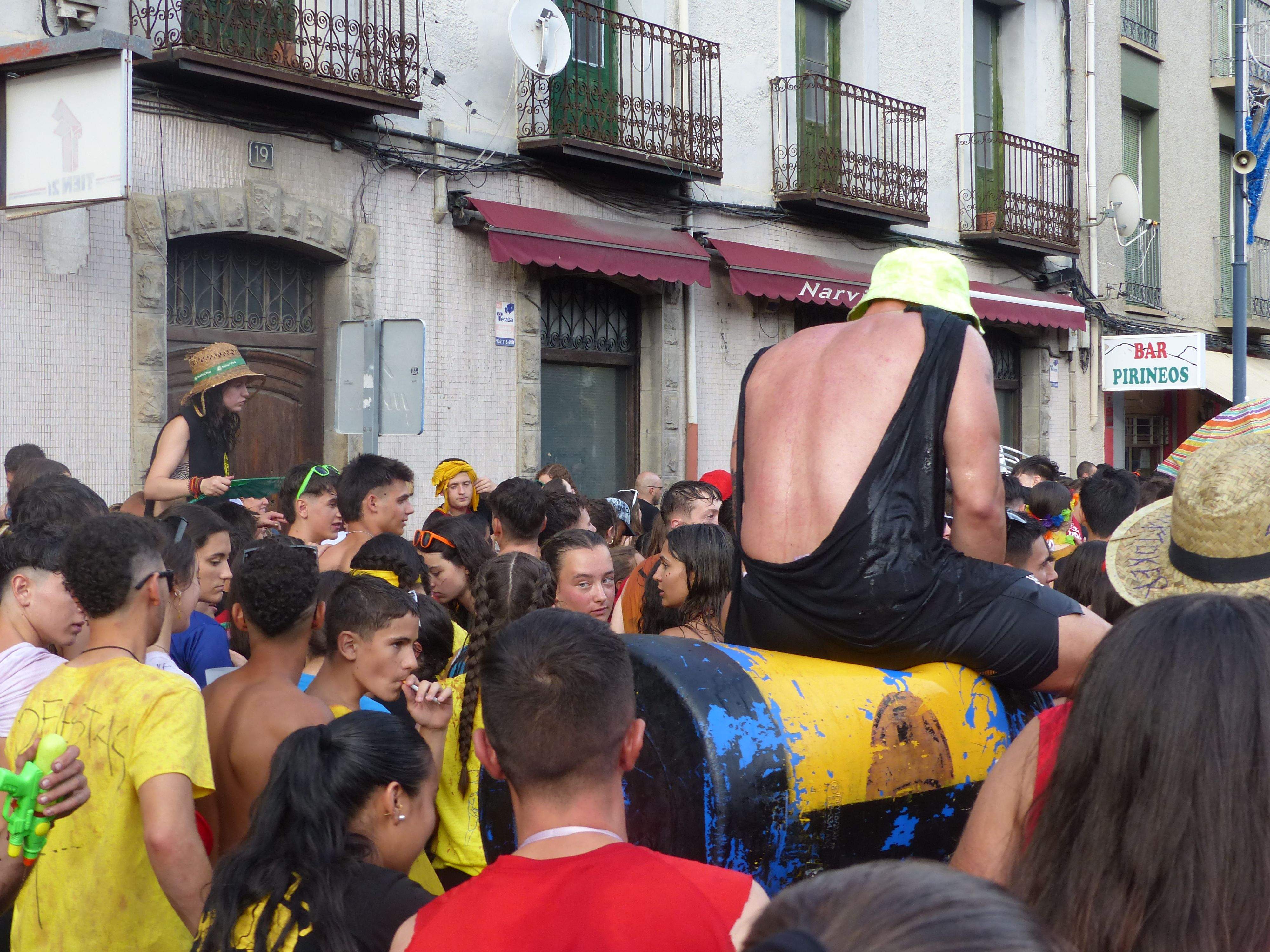 Inicio de las fiestas de Santiago 2023 en Sabiñánigo.