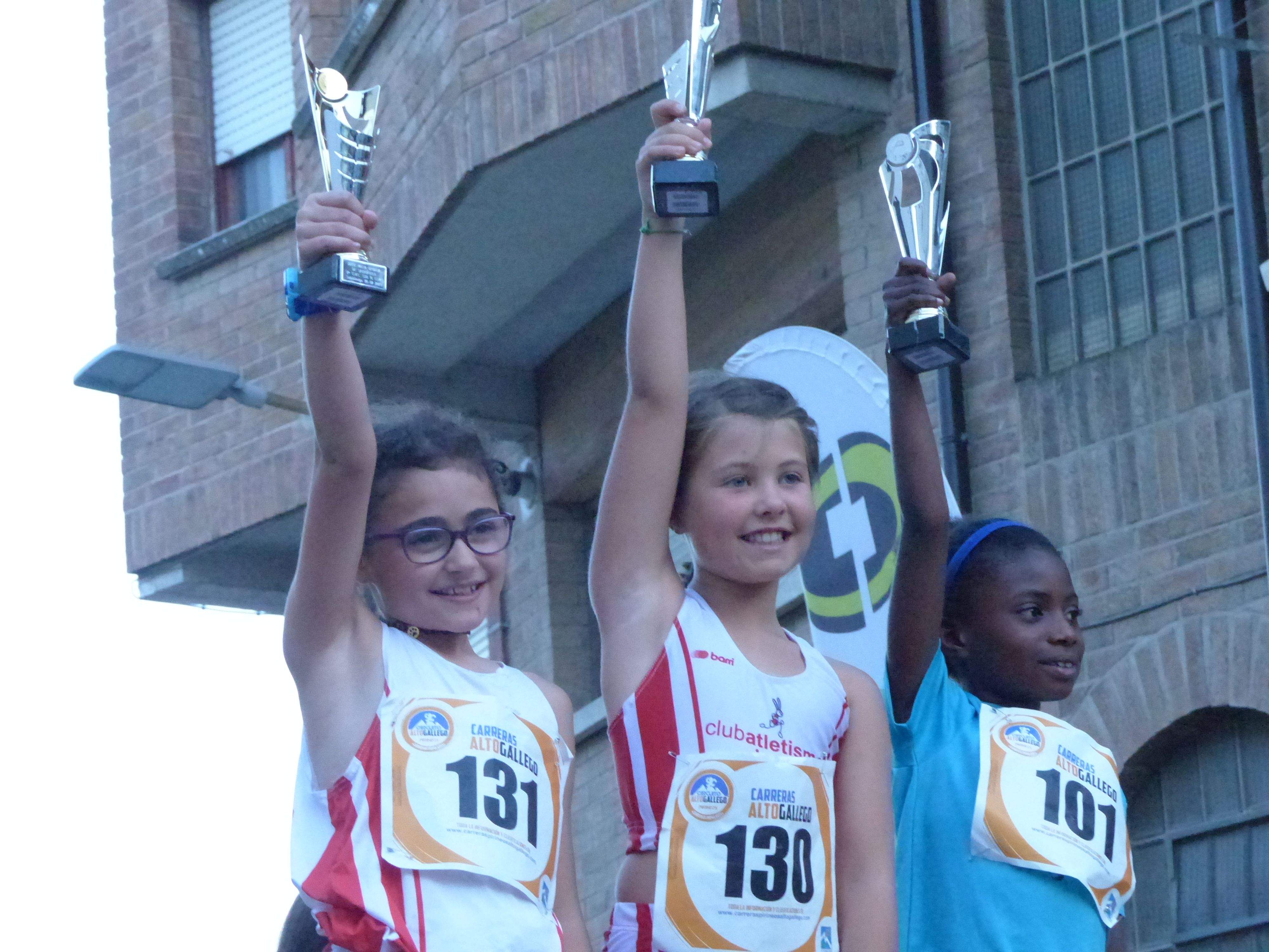Sub 10 femenina. Foto Andrés Alcaraz