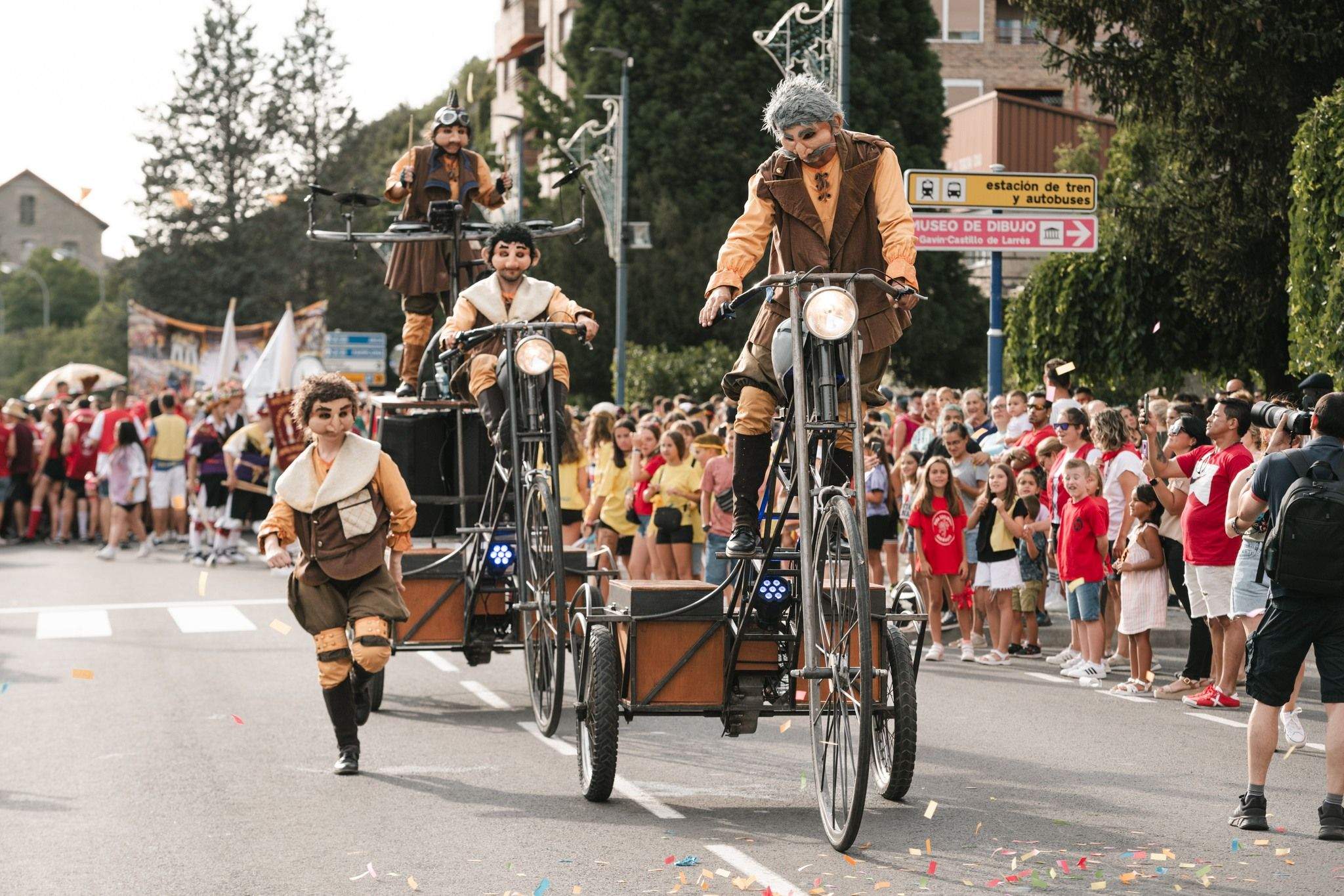 Inicio de las fiestas de Santiago 2023 en Sabiñánigo.