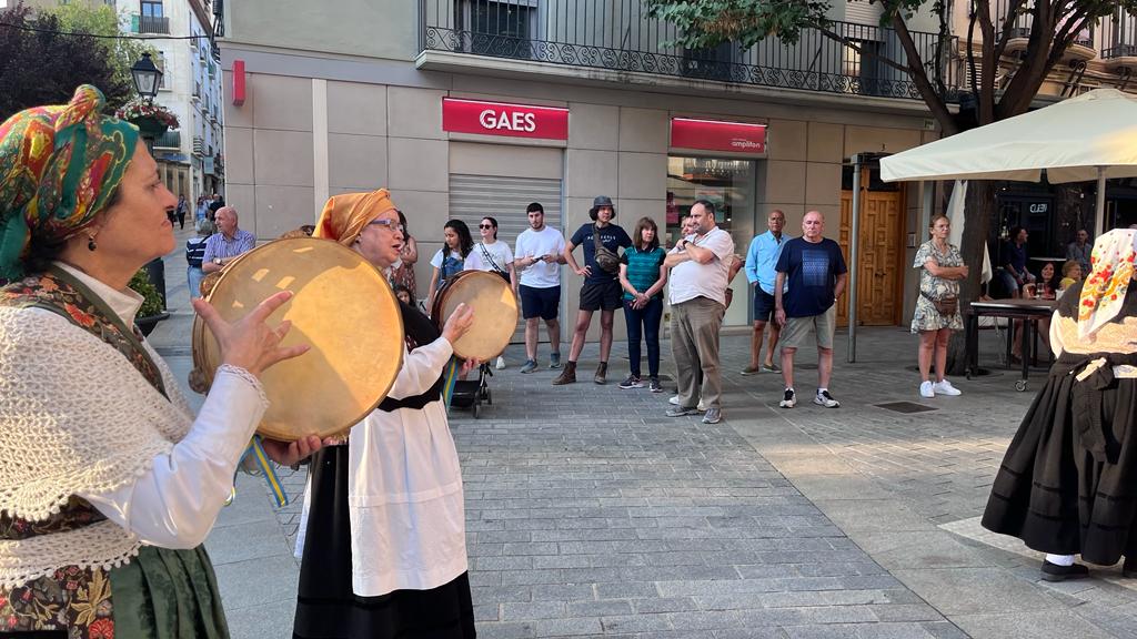 Celebración de la XXIII edición del Festival Folclórico Castillo de Montearagón. Foto: Mercedes Manterola