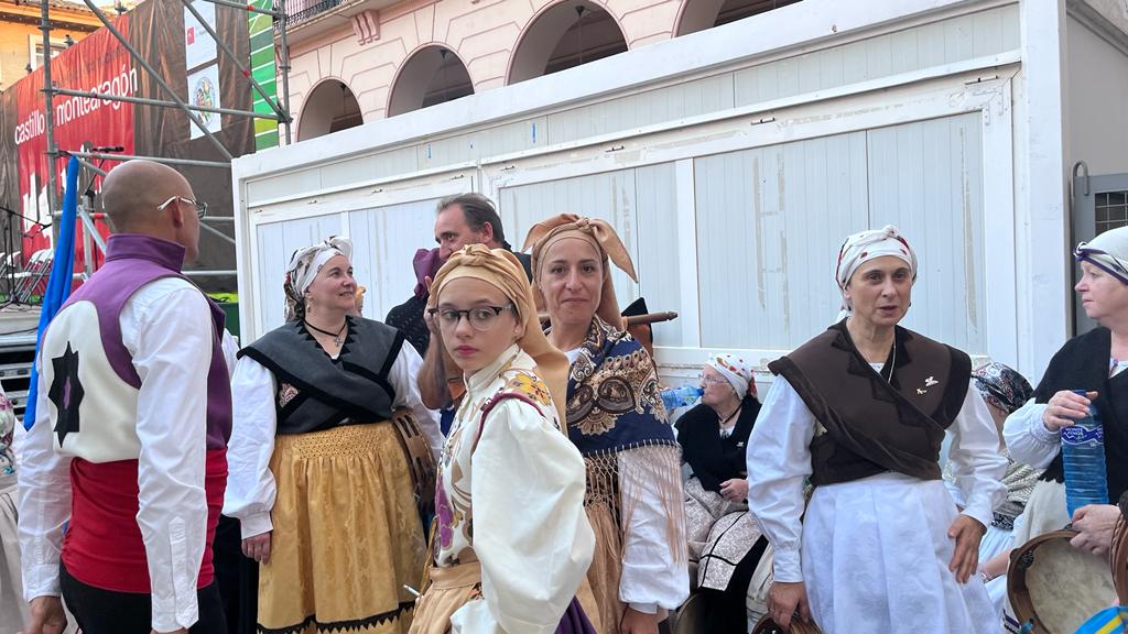 Celebración de la XXIII edición del Festival Folclórico Castillo de Montearagón. Foto: Mercedes Manterola