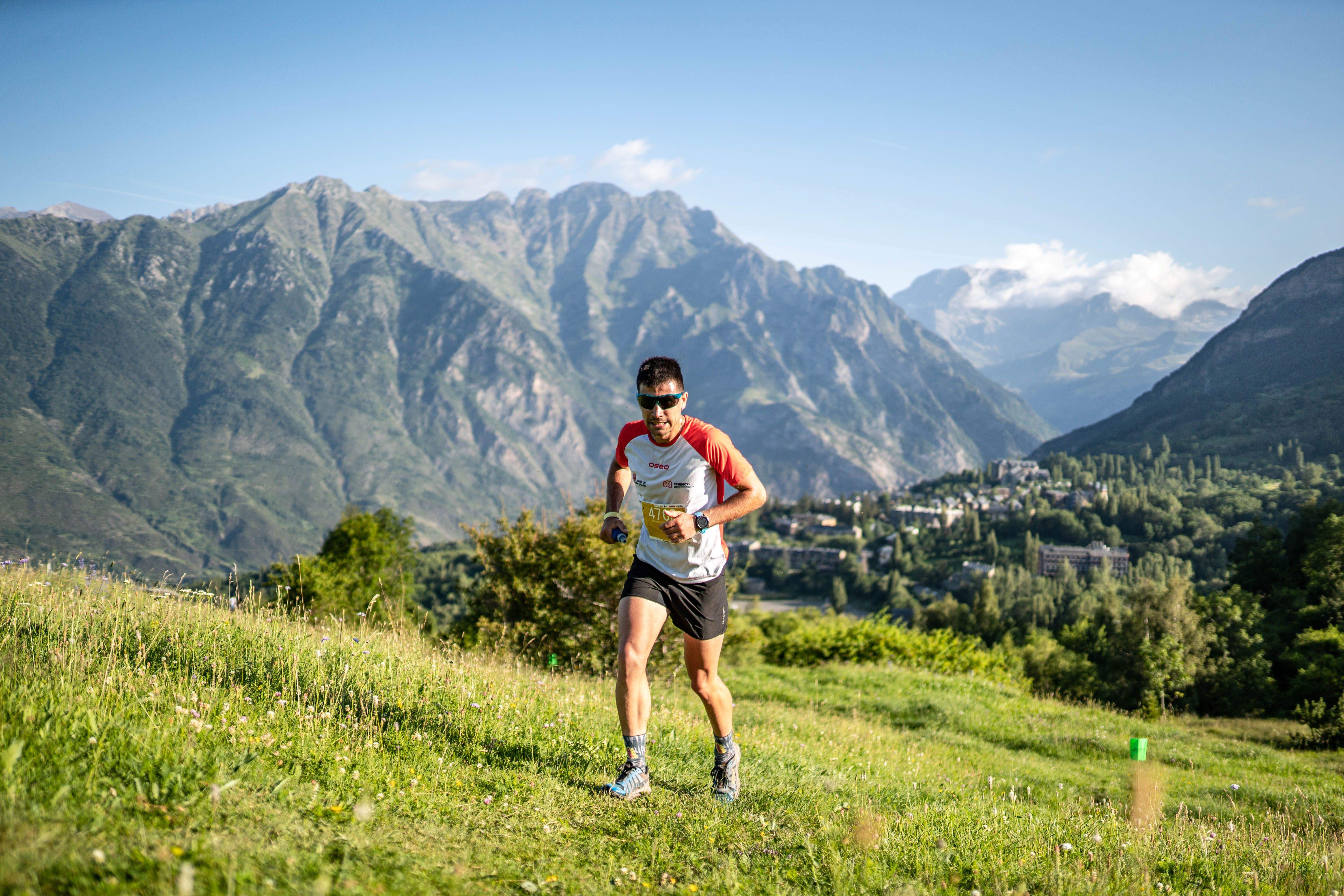 Vuelta al Pico Cerler. Foto José Miguel Muñoz