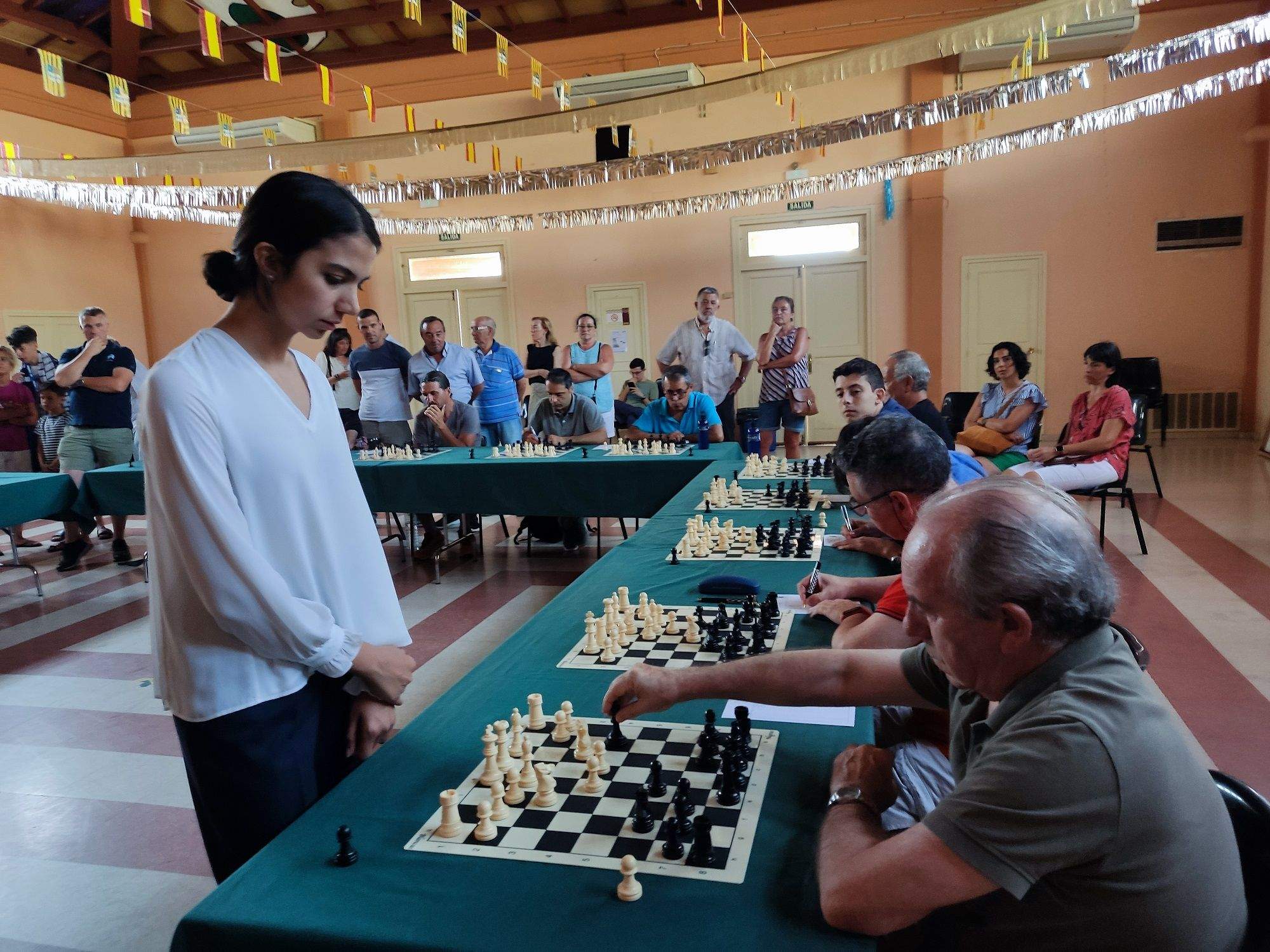 Sara Khadem, durante las simultáneas.
