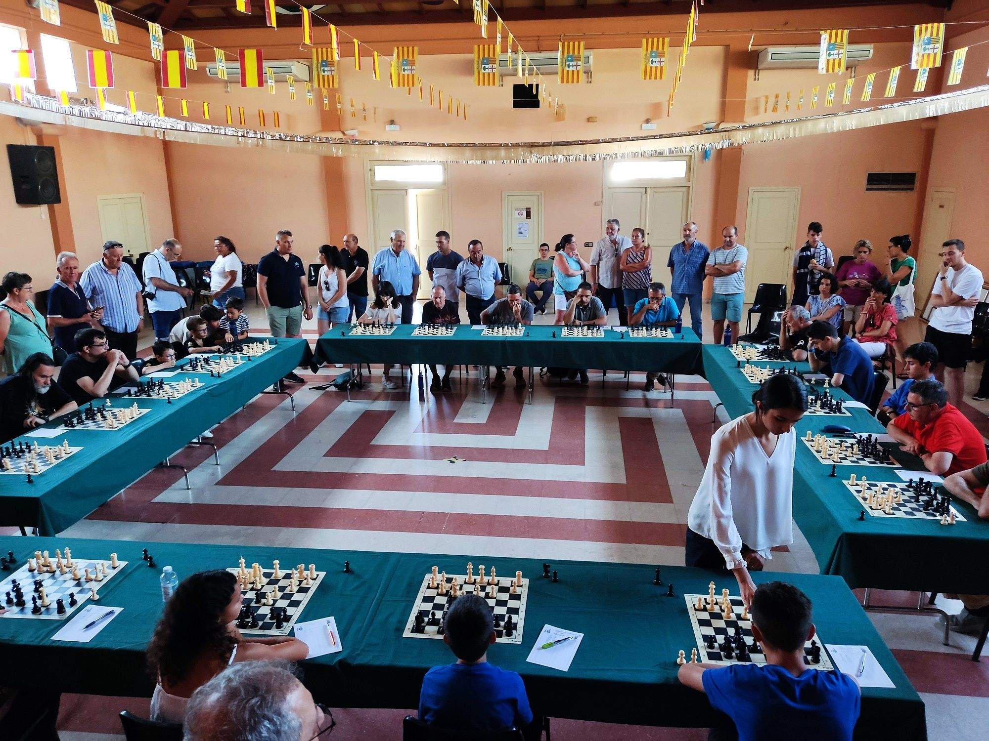 Simultáneas de Sara Khadem en Alcubierre.