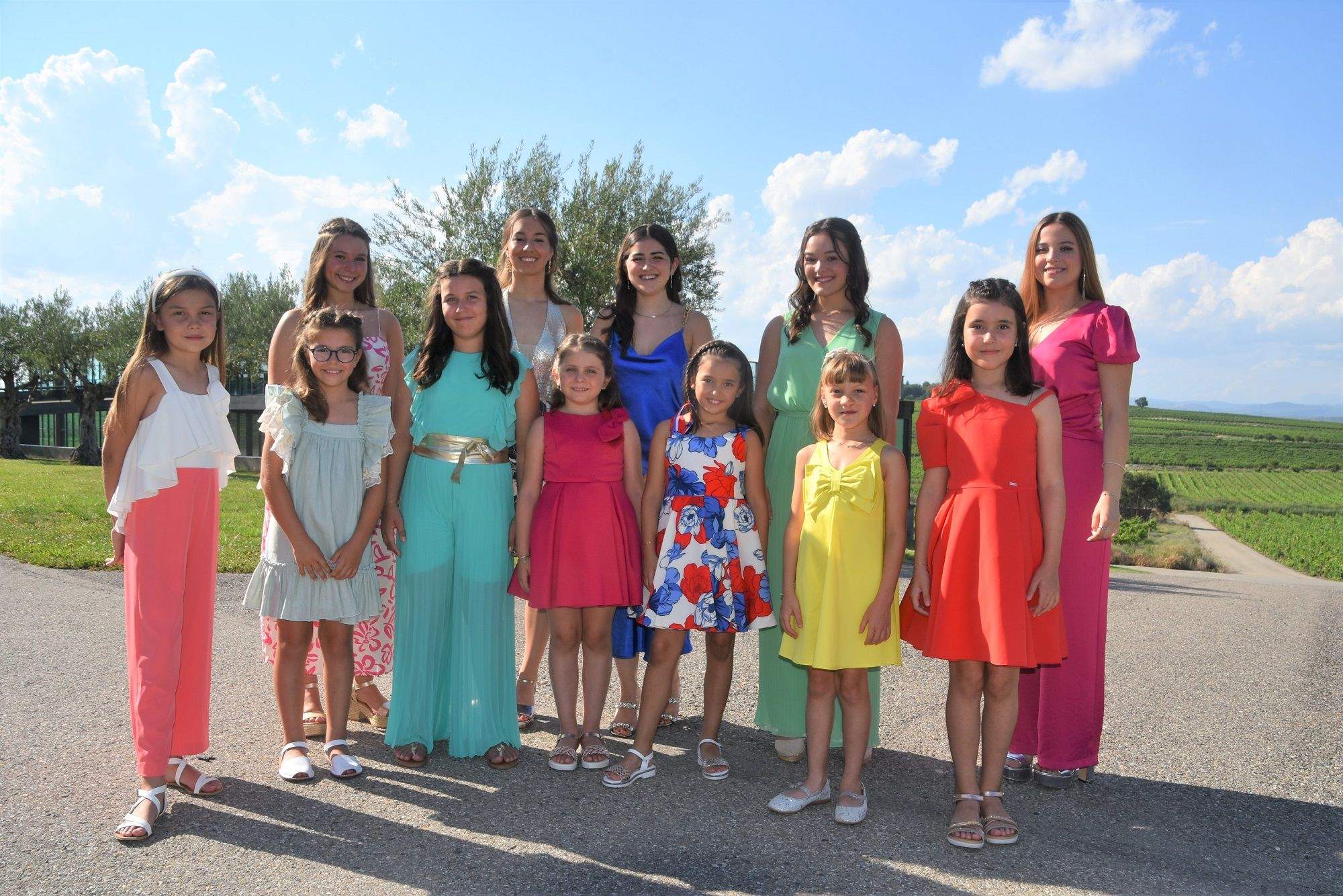 Damas de las fiestas de Barbastro 2023. Foto: Ayuntamiento de Barbastro