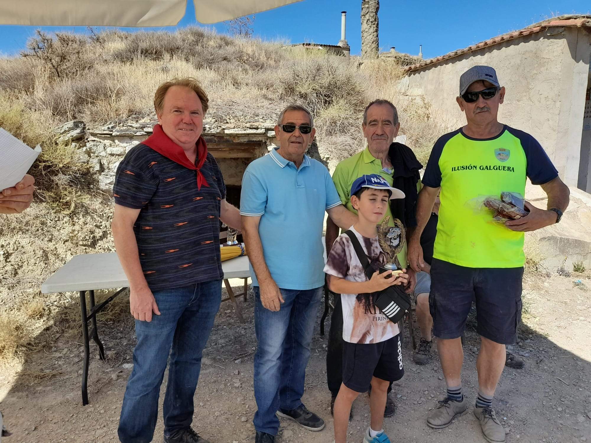 Carrera de galgos en Almudévar 