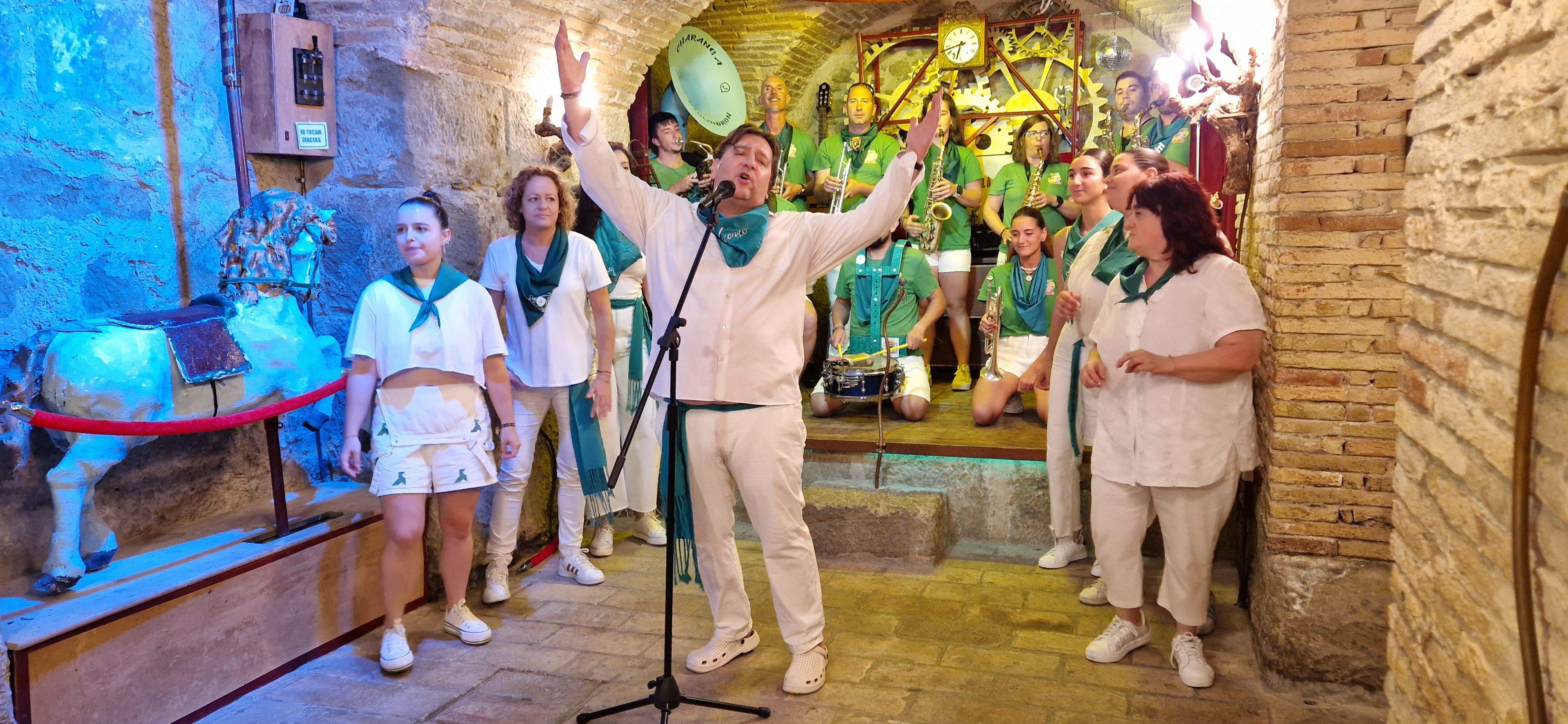 Primera grabación del tema, el año pasado en La Confianza. Foto Myriam Martínez