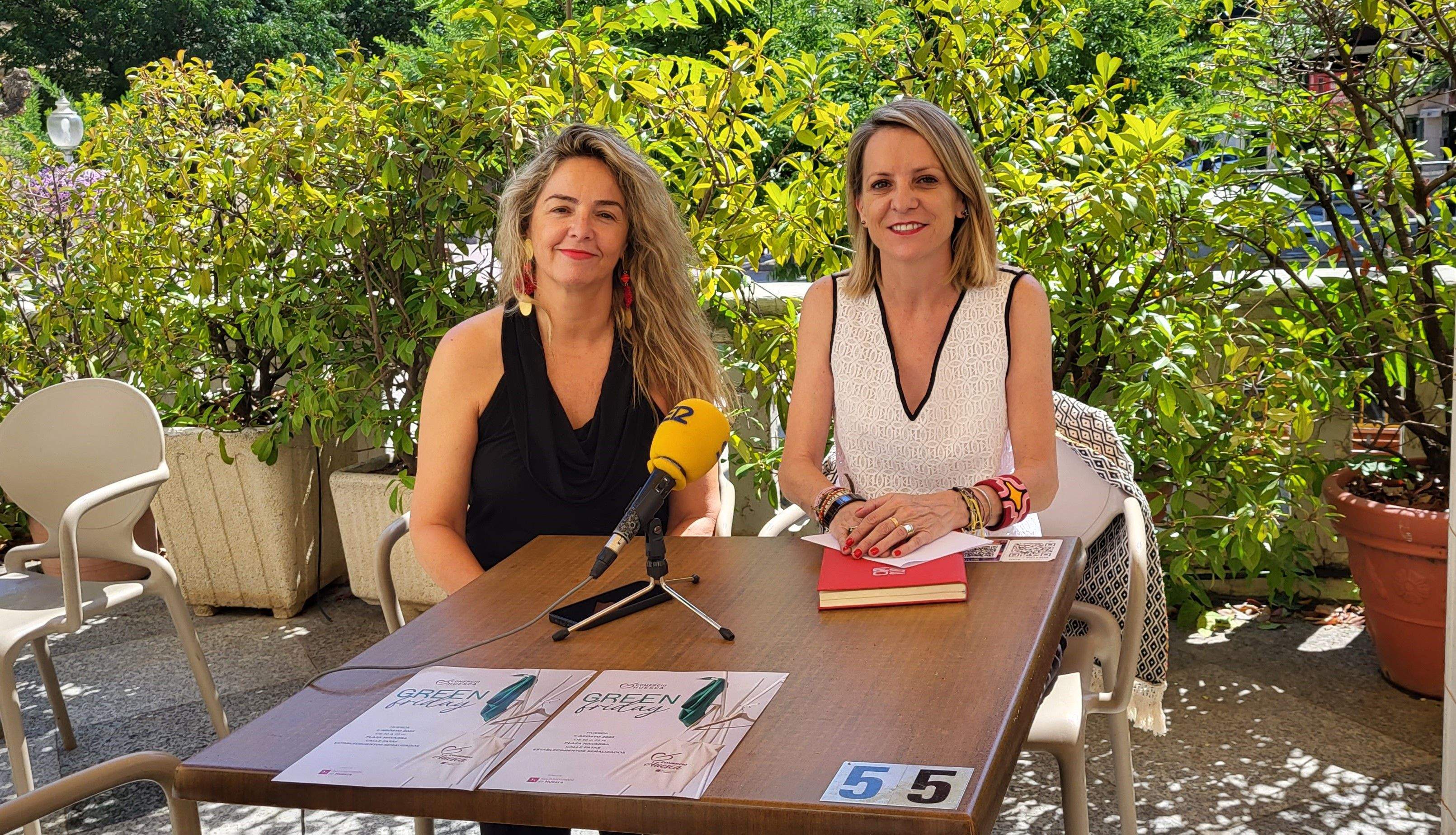 Susana Lacostena y Nuria Mur ha presentado el Green Friday y la Fiesta del Mercado.