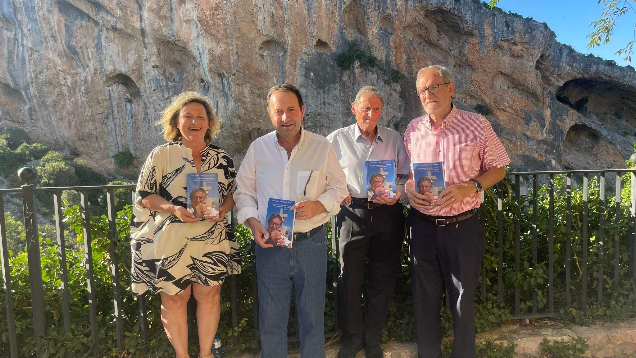 Presentación del libro sobre el cura José María Cabrero Bastarás. Foto Ignacio Almudévar