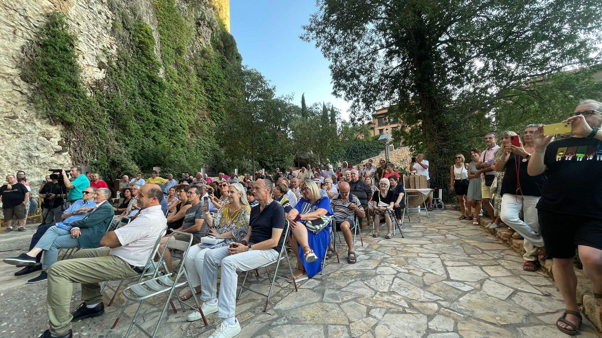 Presentación del libro sobre el cura José María Cabrero Bastarás. Foto Ignacio Almudévar
