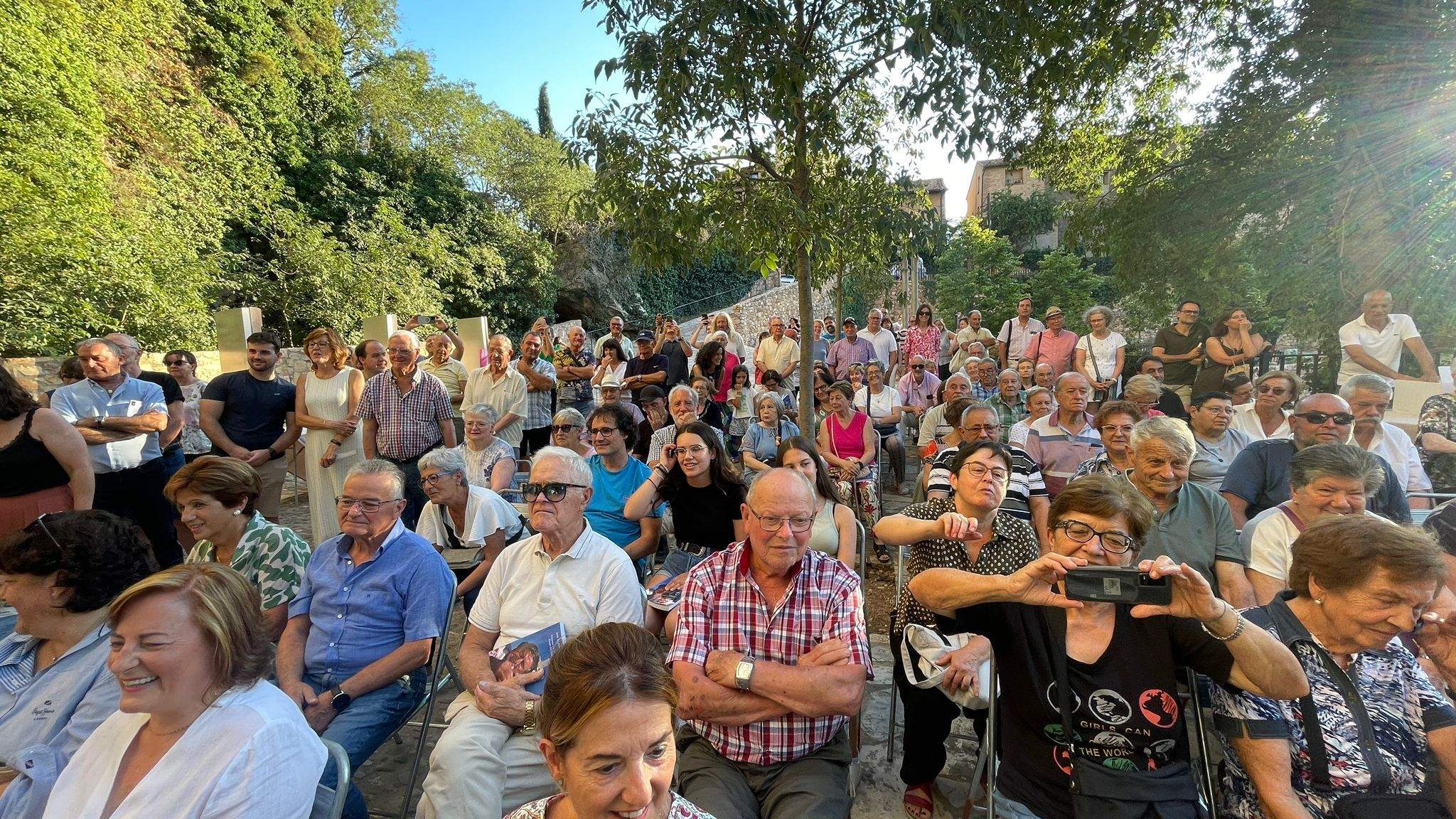 Presentación del libro sobre el cura José María Cabrero Bastarás. Foto Ignacio Almudévar