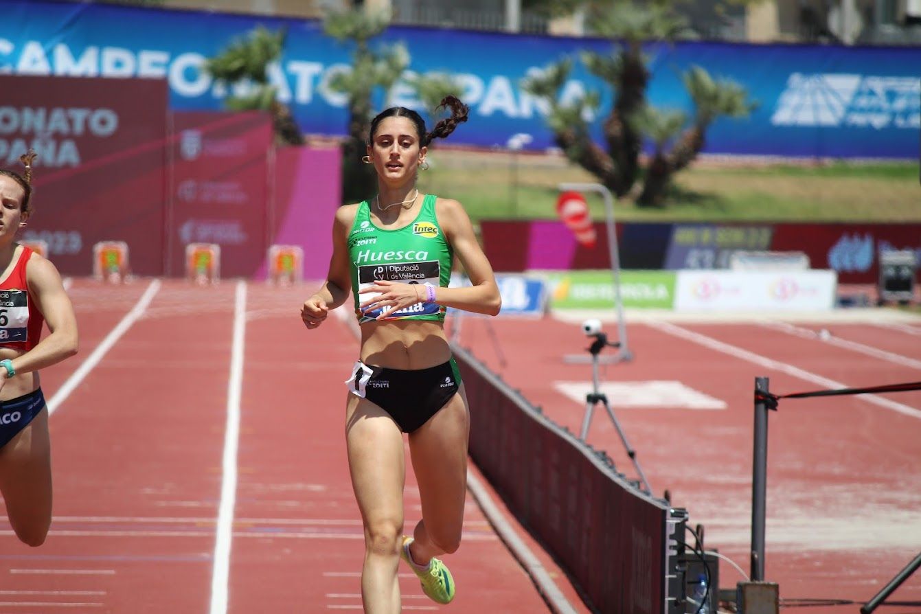 Teresa Santolaria y Ana Flores en 400 