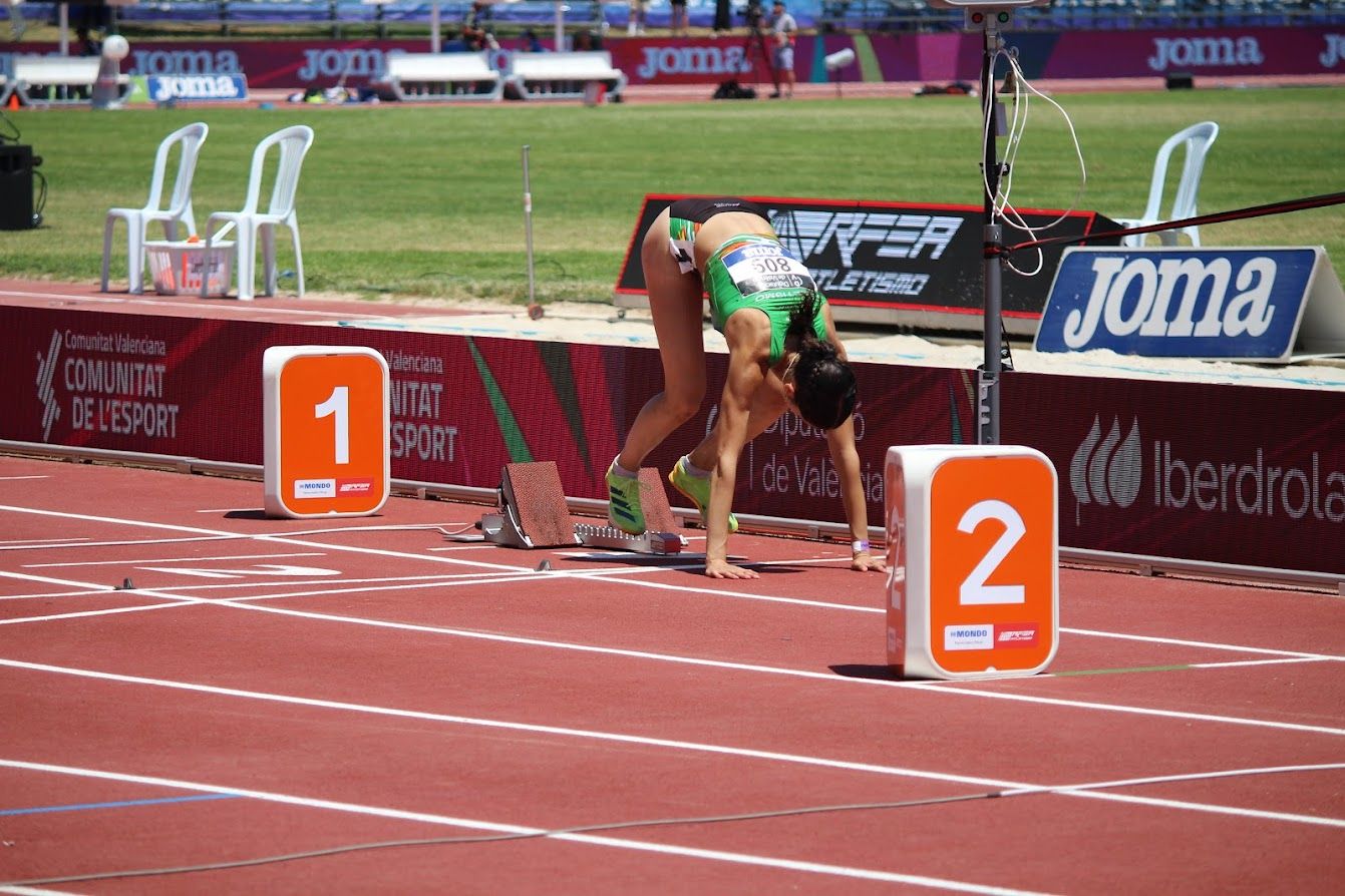 Teresa Santolaria y Ana Flores en 400 
