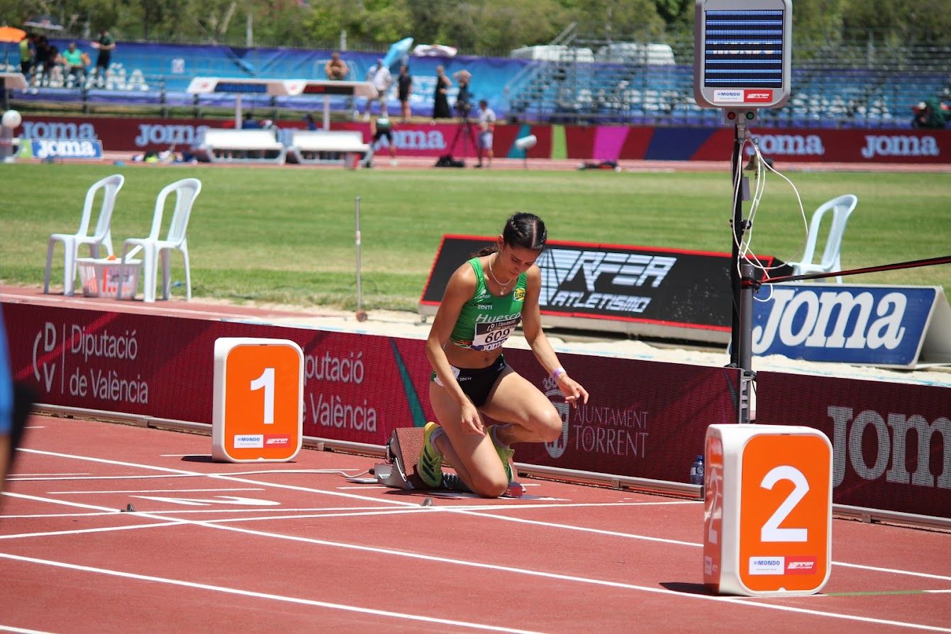Teresa Santolaria y Ana Flores en 400 