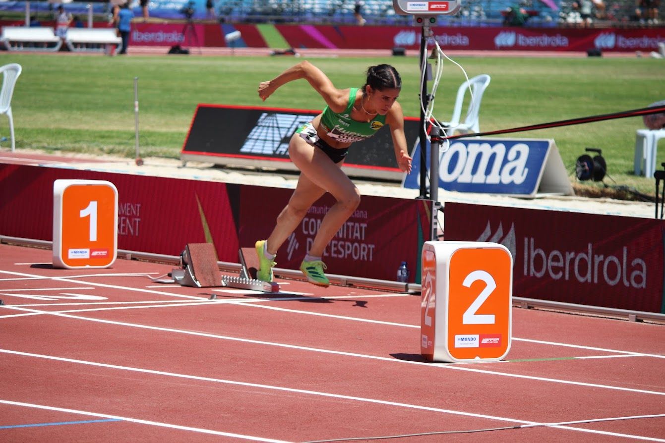 Teresa Santolaria y Ana Flores en 400 