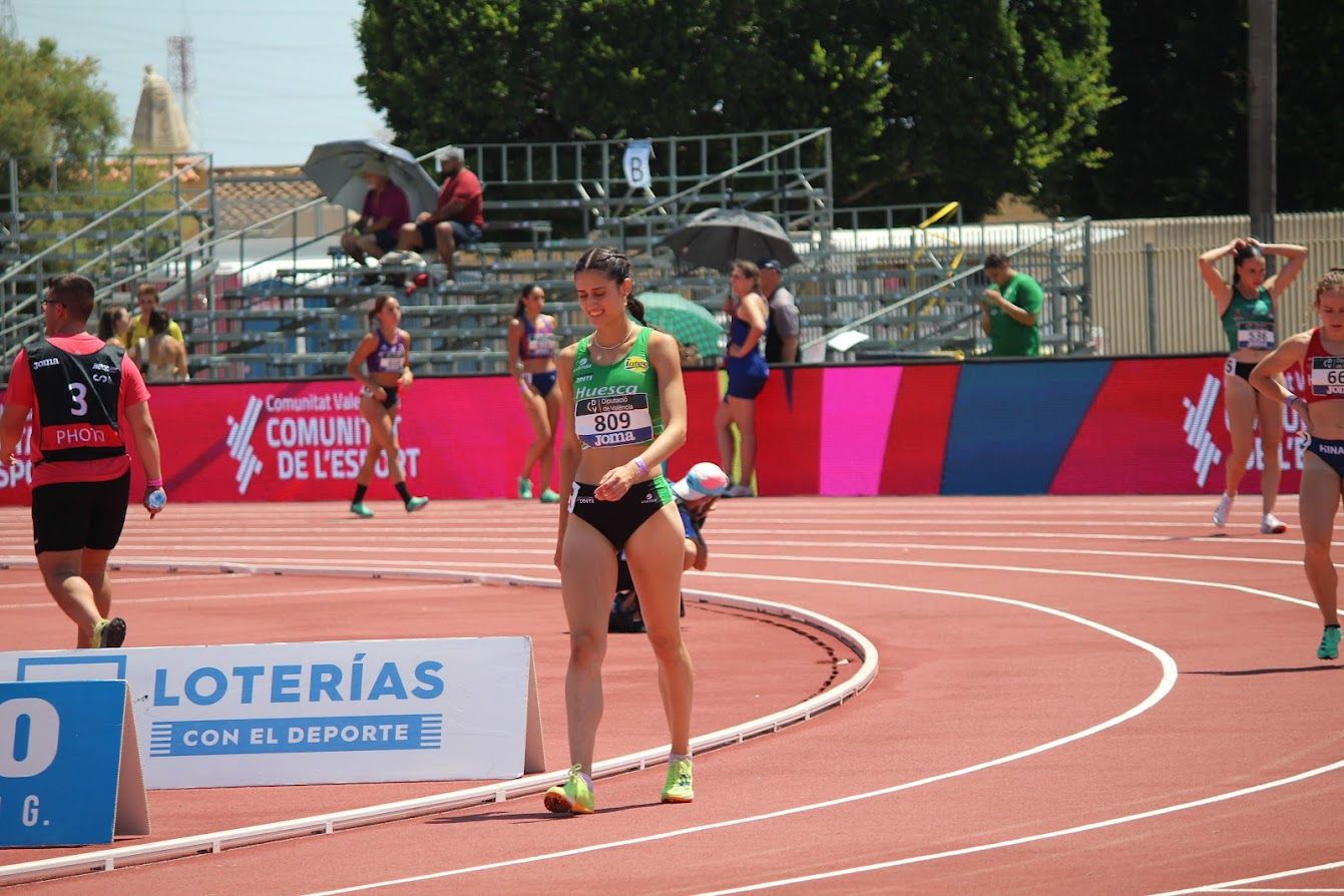 Teresa Santolaria y Ana Flores en 400 