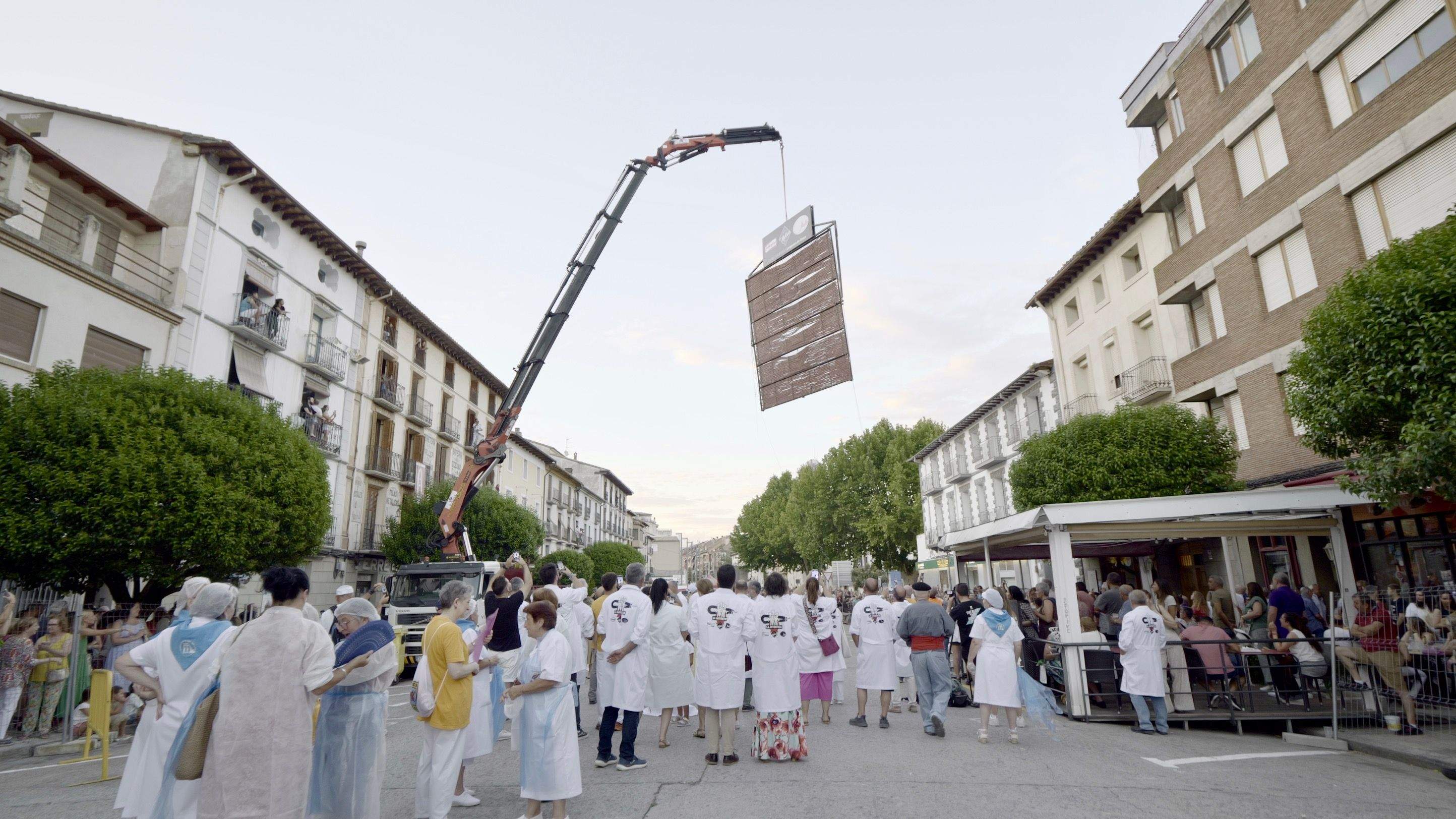 Volteo de la Longaniza en Graus. Foto Guillermo Acín | Stendhal Studio