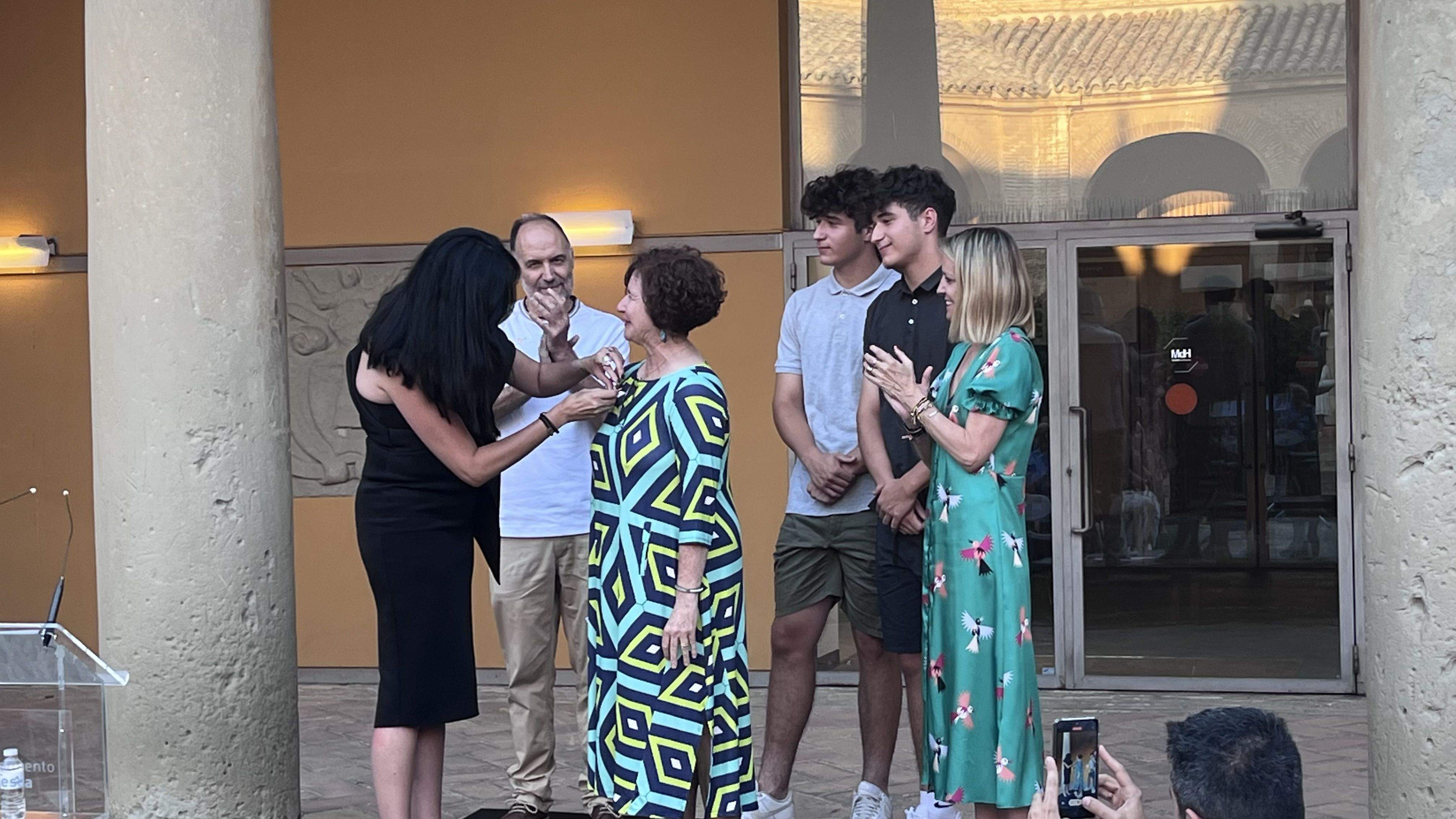  Parrilla de Oro de la ciudad de Huesca a Luis Lles y Javier Brun. Foto: Mercedes Manterola