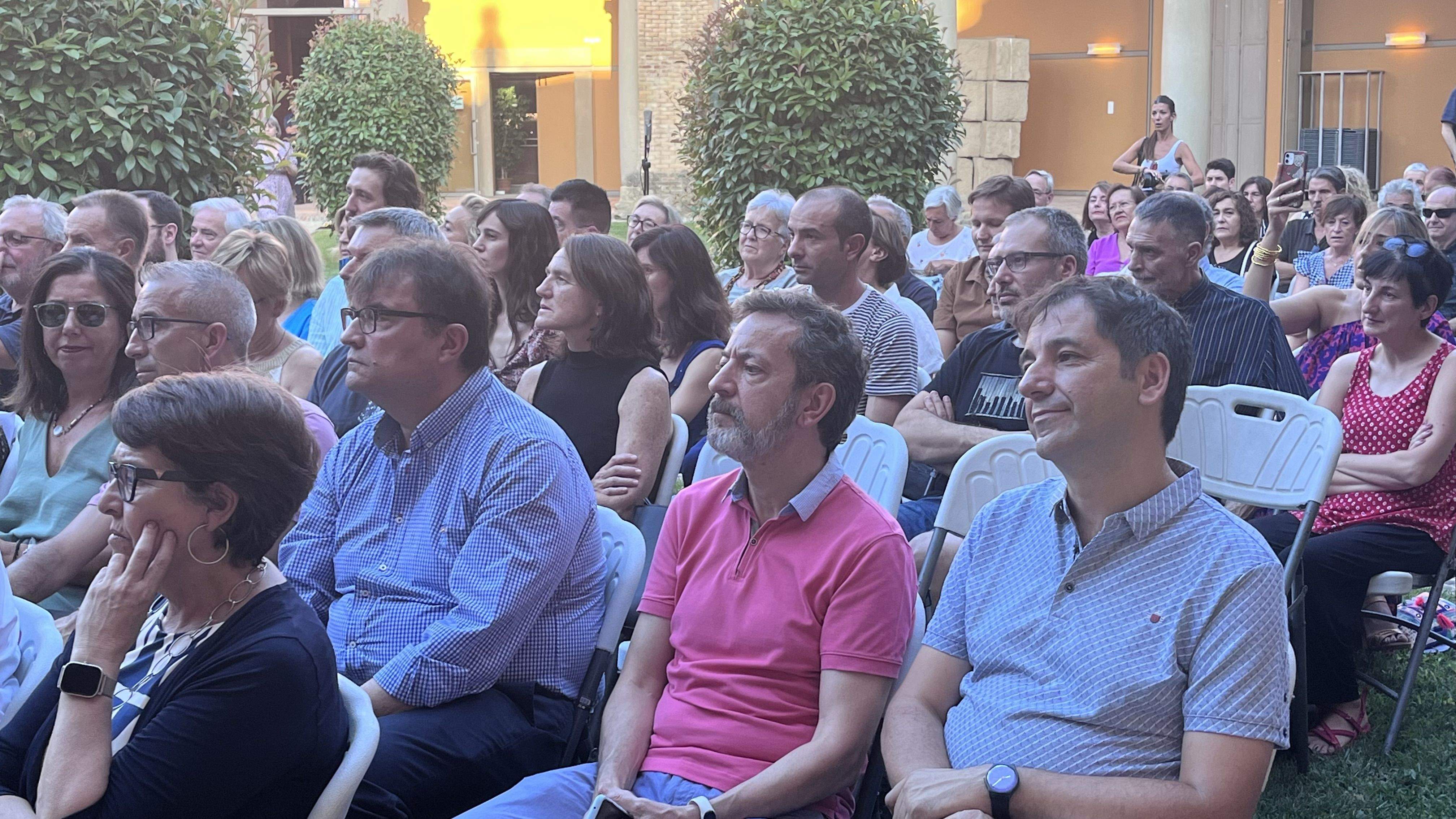  Parrilla de Oro de la ciudad de Huesca a Luis Lles y Javier Brun. Foto: Mercedes Manterola