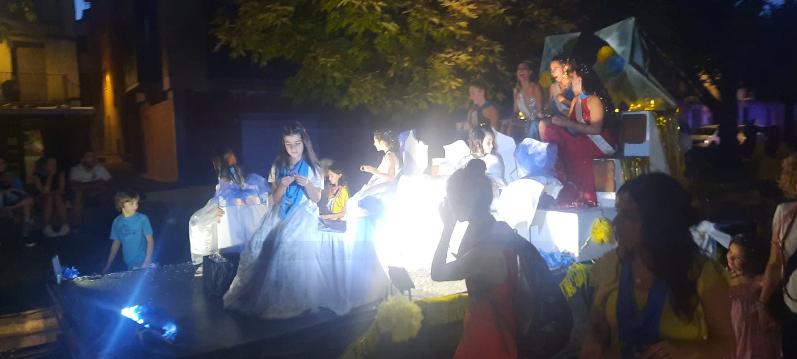 Imágenes del último día de las fiestas de Ayerbe 2022