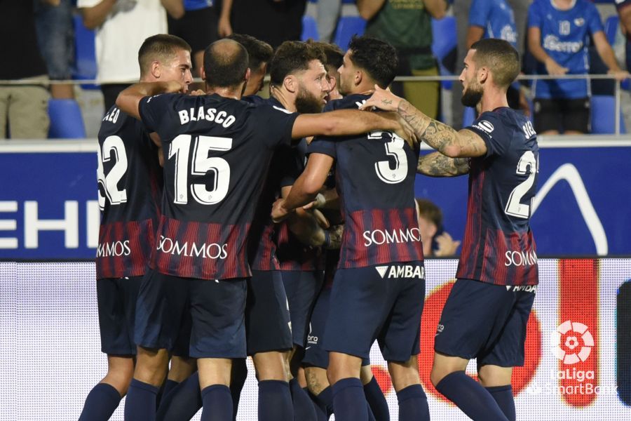 Partido Huesca-Málaga. Foto La Liga 