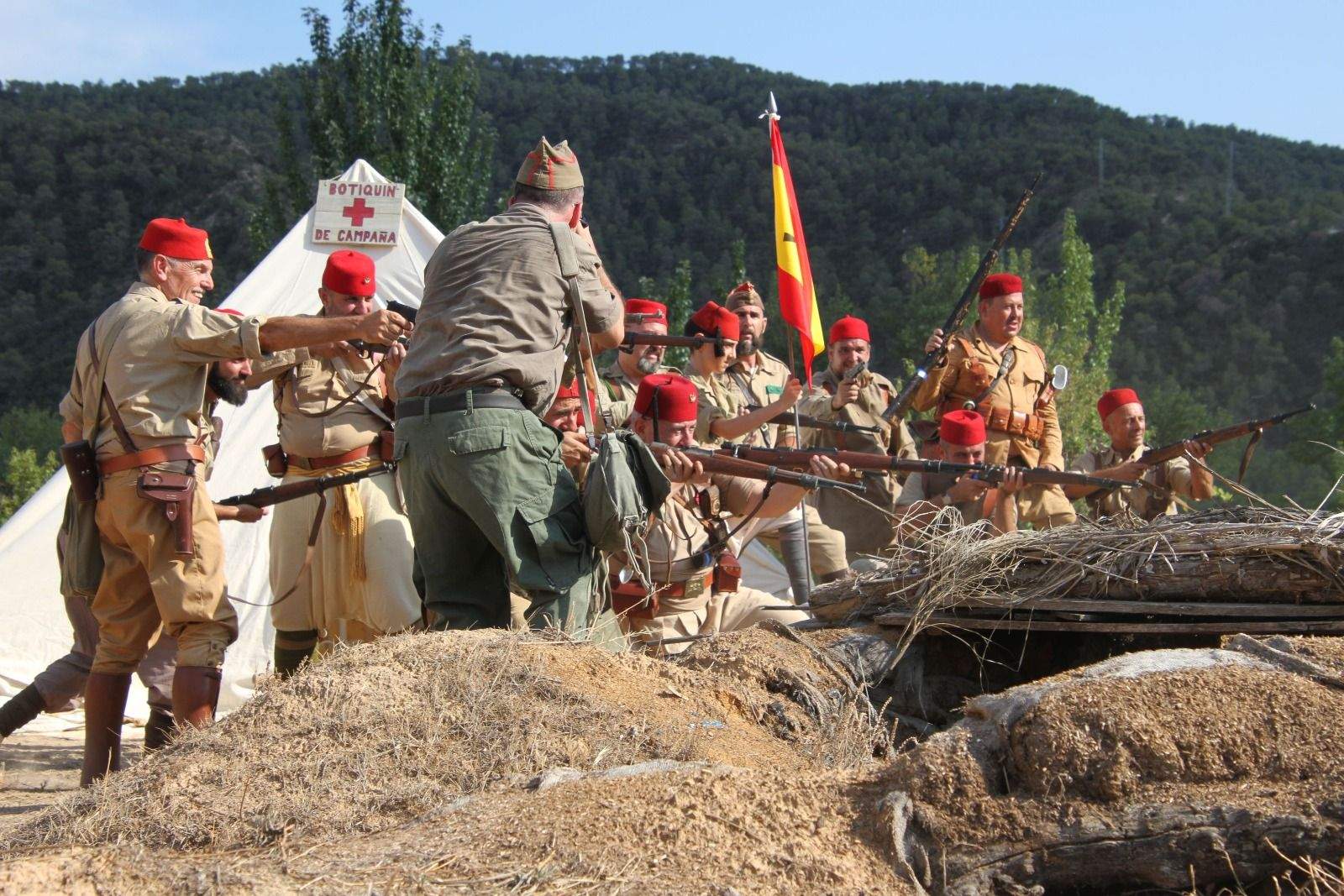 Conmemoración en Fayón del 85 aniversario de la Batalla del Ebro. Foto Carlos Neofato