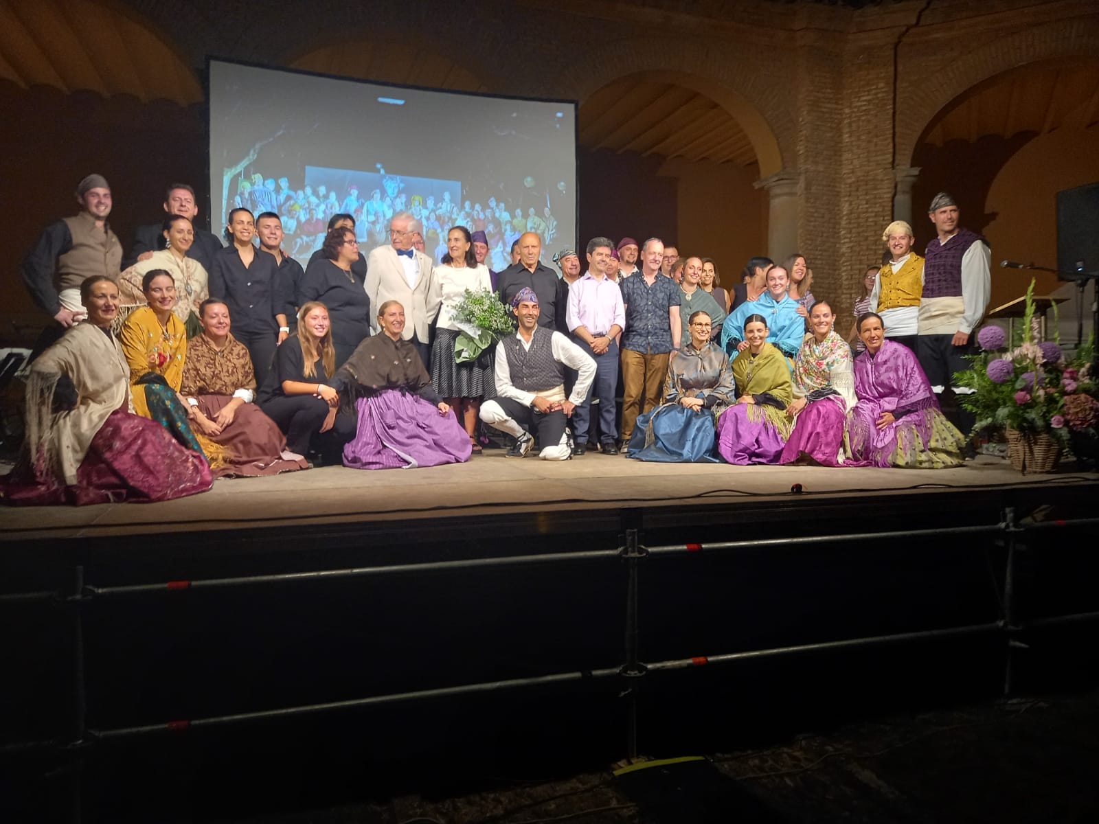 Fotografía de familia al final.