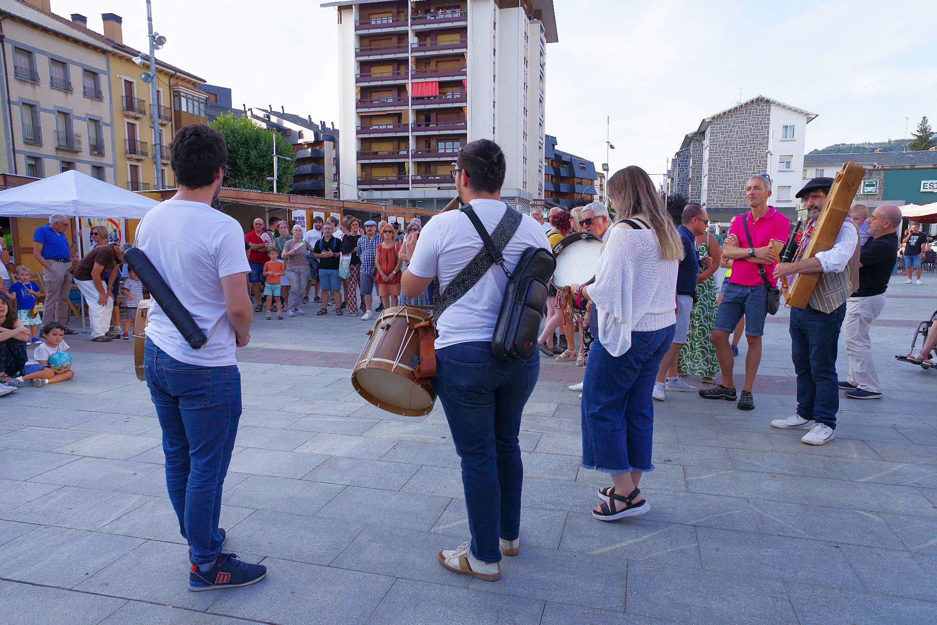 Jornadas Al son del chiflo.