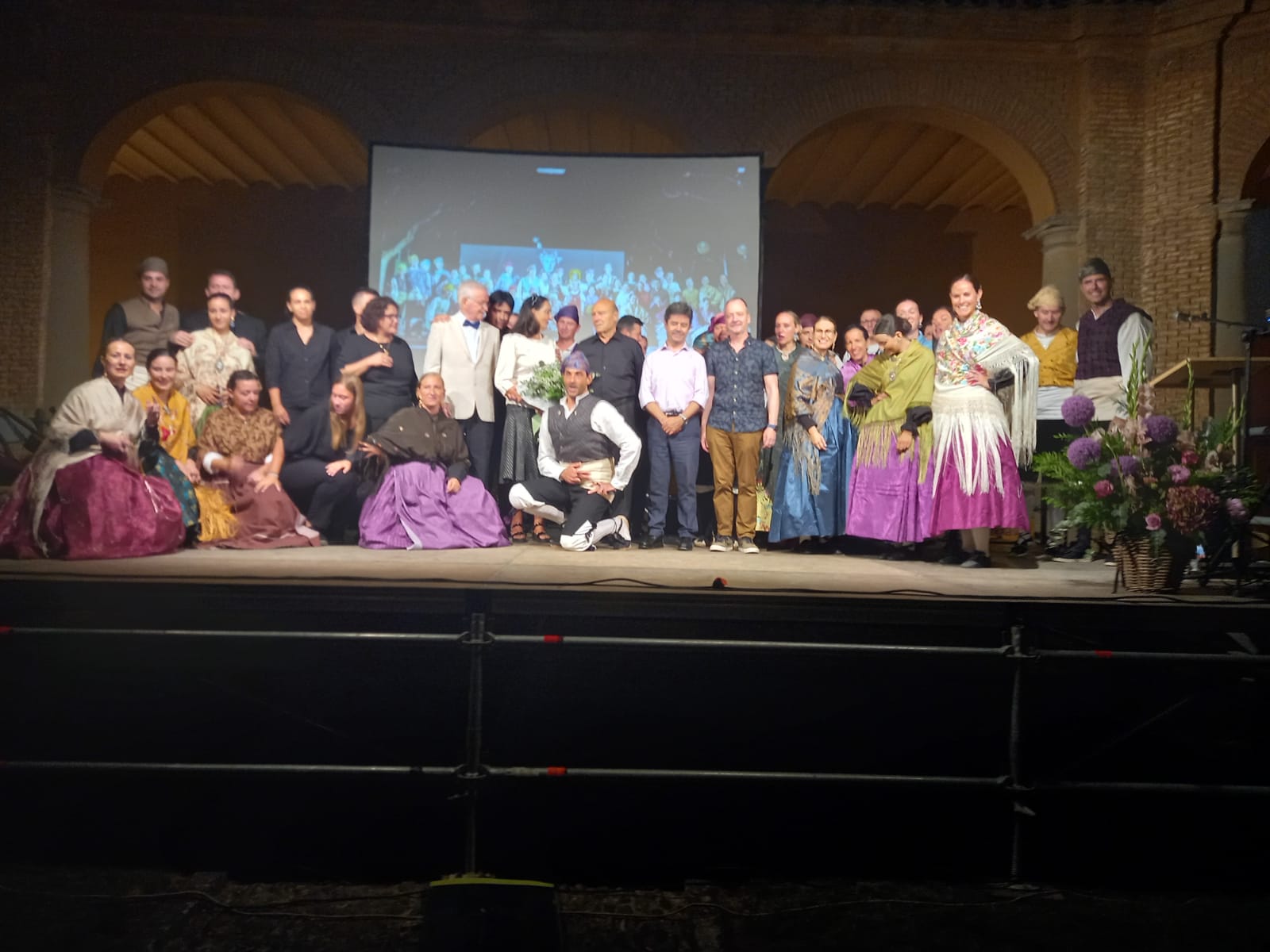 El elenco de artistas fue extraordinario.