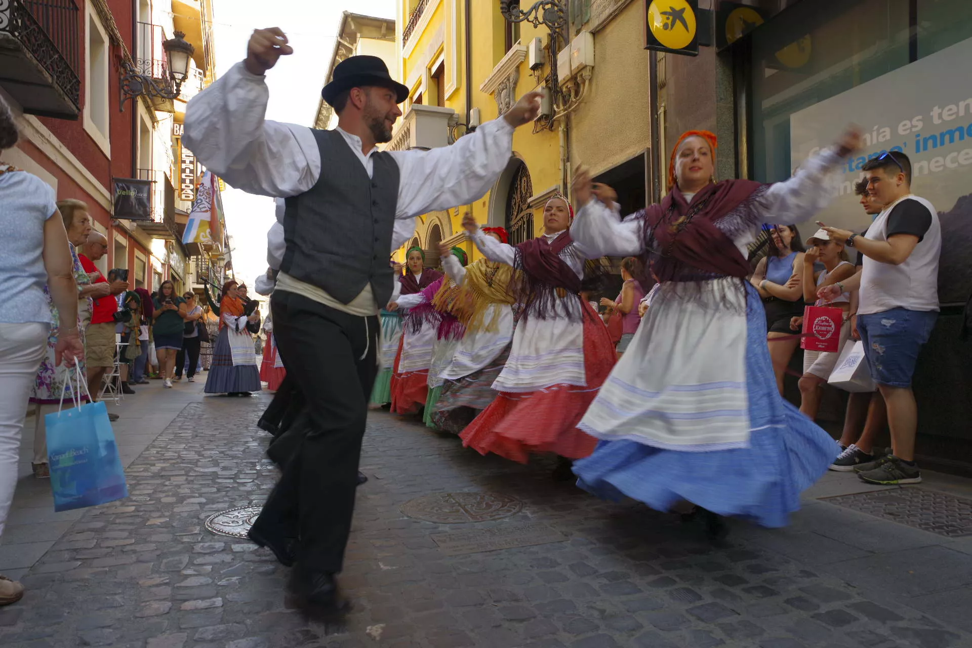 Festival Folklórico de los Pirineos. Foto M.A. Muñoz 
