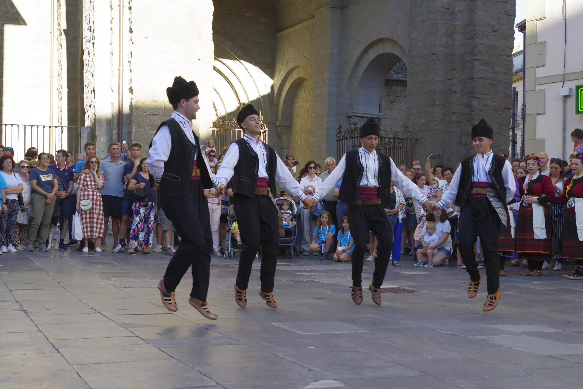 Festival Folklórico de los Pirineos. Foto M.A. Muñoz 